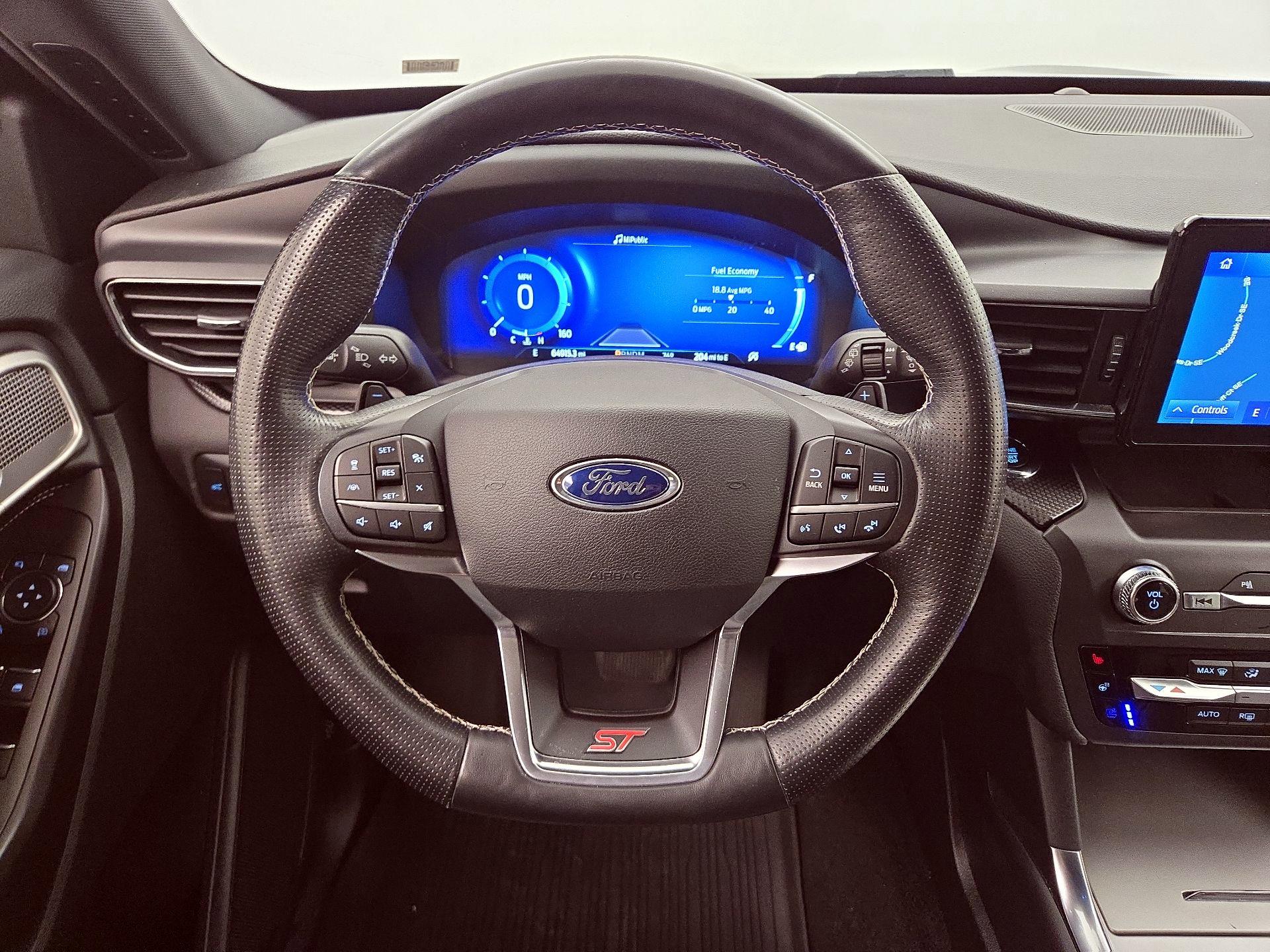 Thumbnail: 2020 Ford Explorer - 10