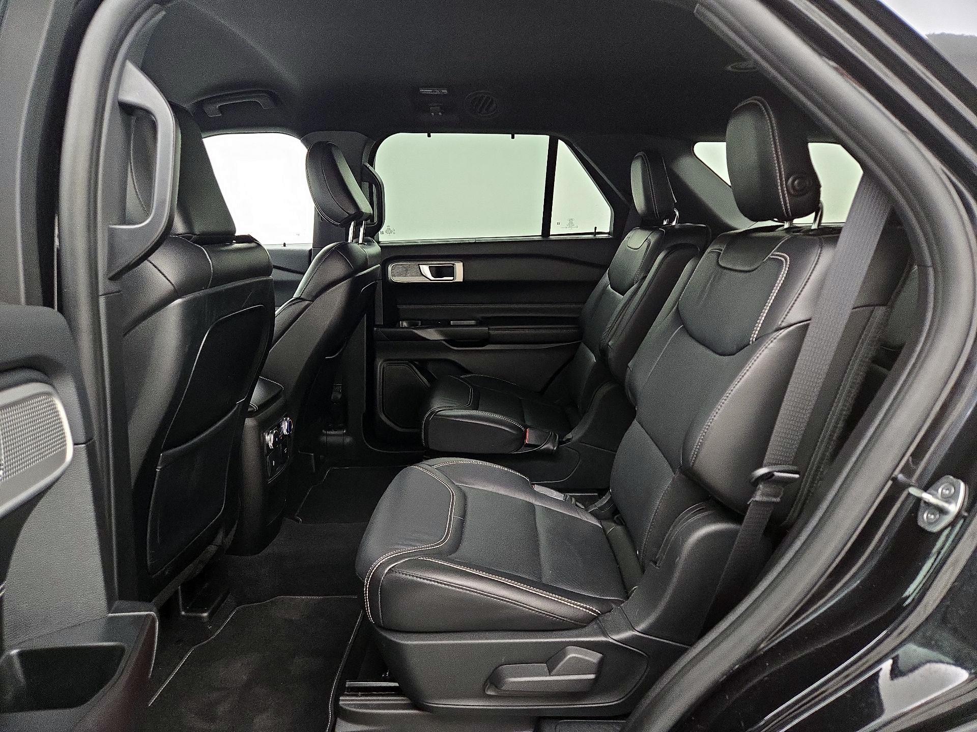 Thumbnail: 2020 Ford Explorer - 20
