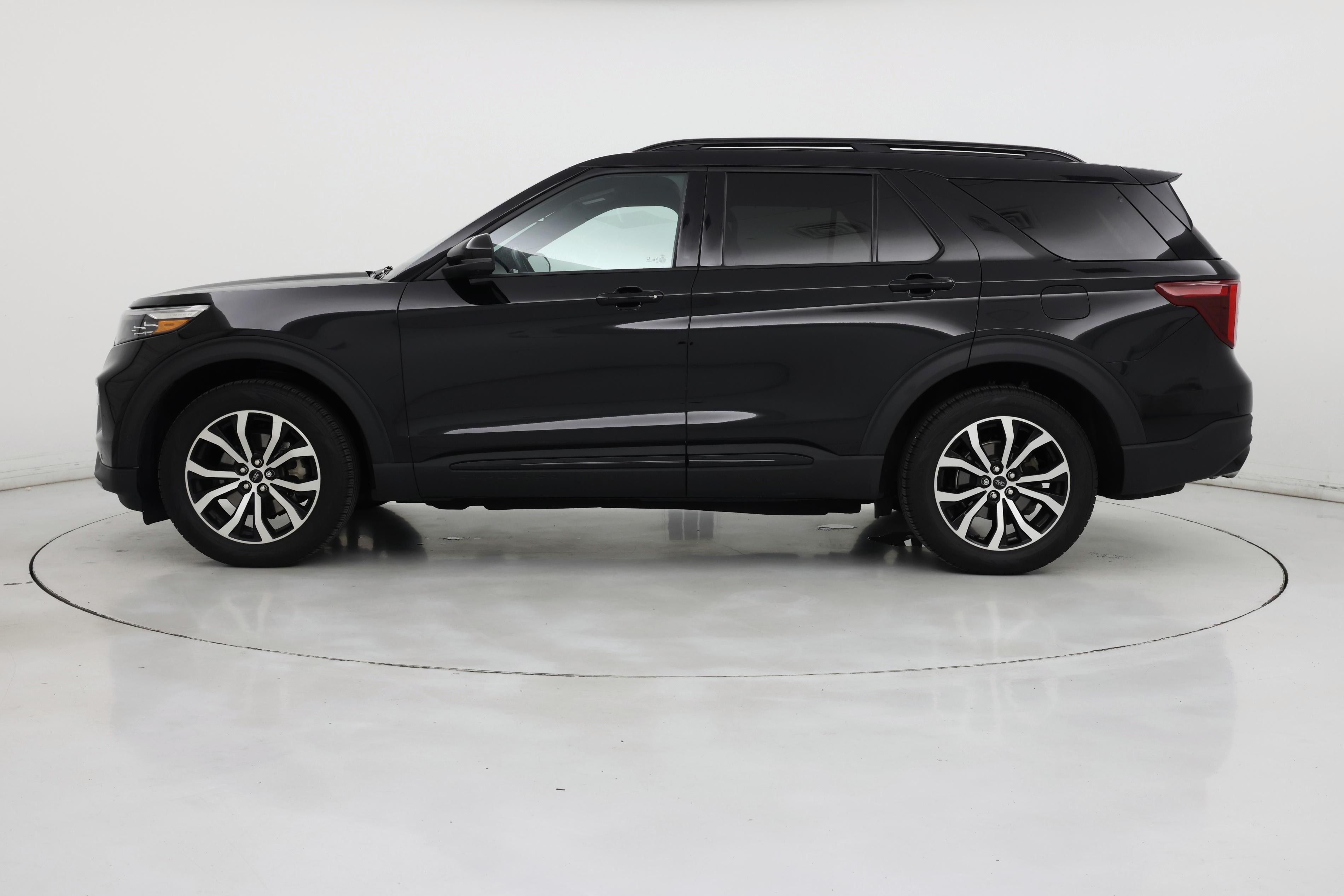 Thumbnail: 2020 Ford Explorer - 3