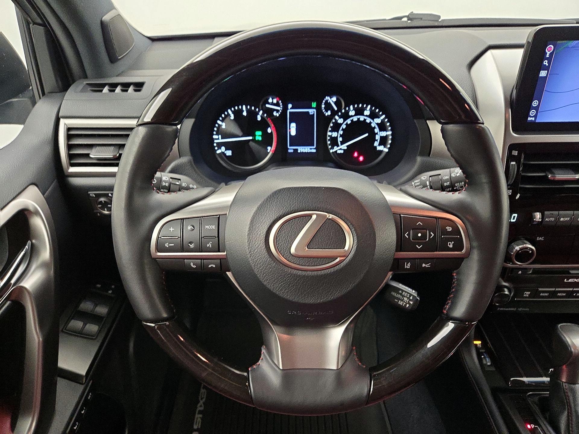 Thumbnail: 2022 Lexus GX - 10
