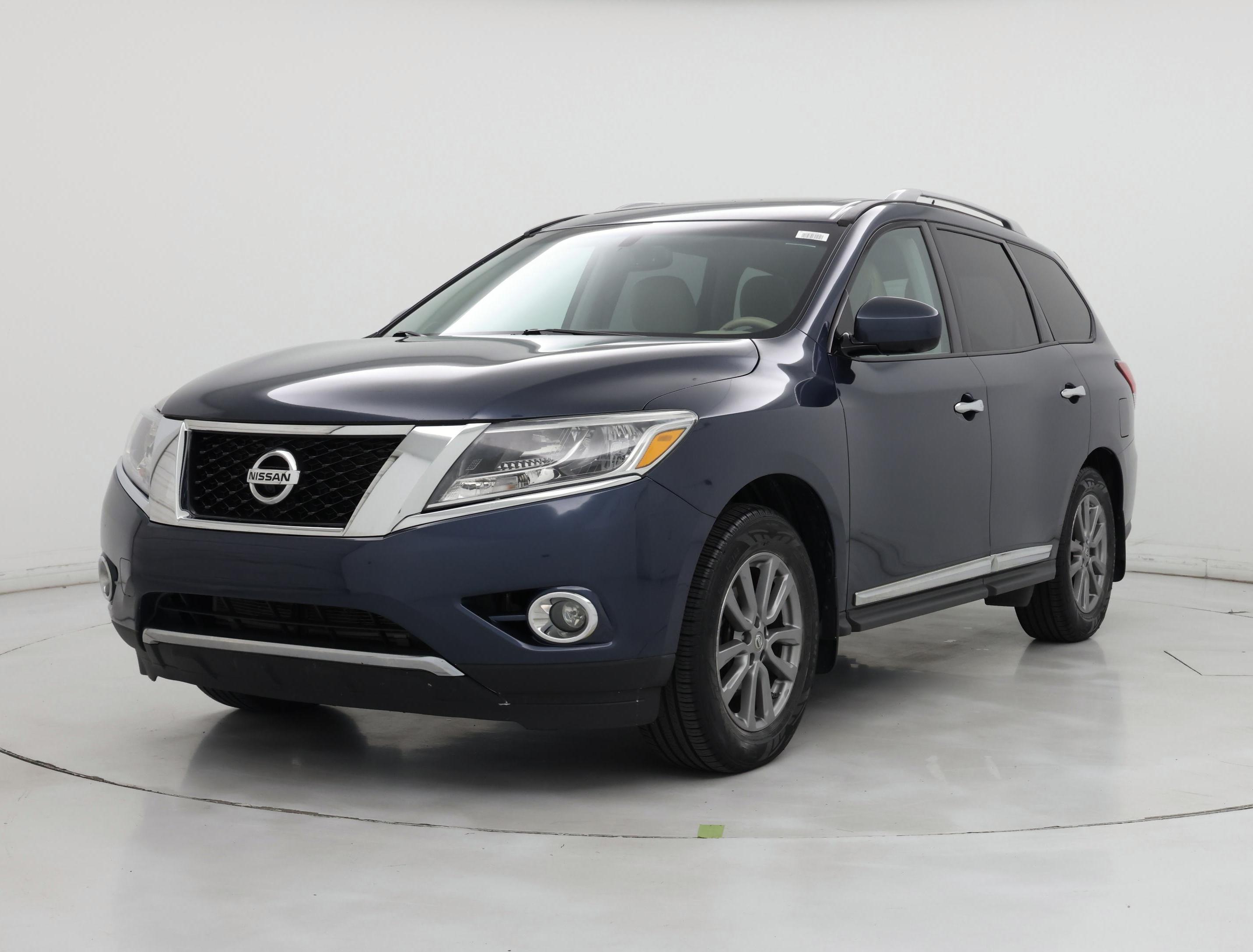 Thumbnail: 2015 Nissan Pathfinder - 4
