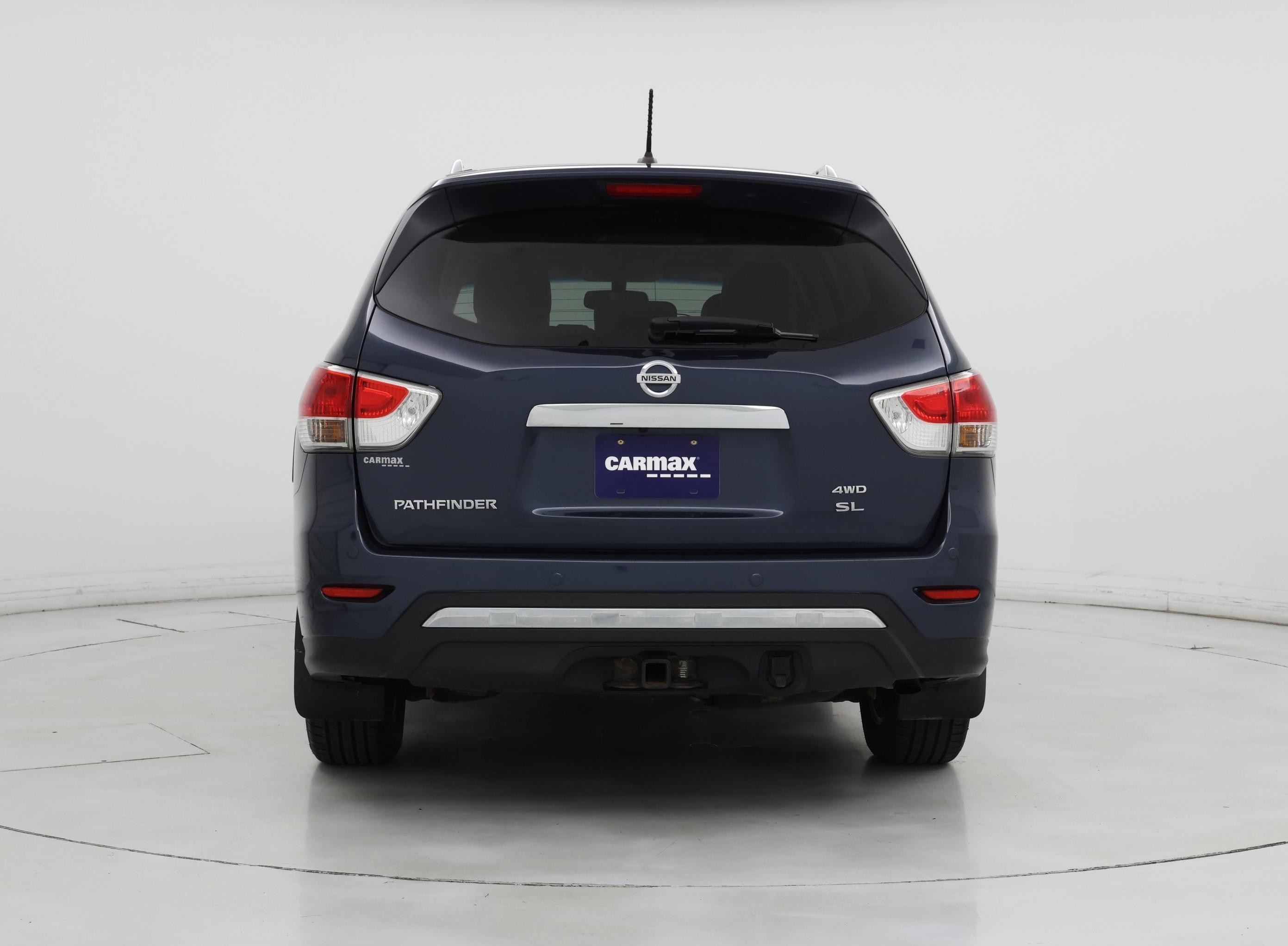 Thumbnail: 2015 Nissan Pathfinder - 6