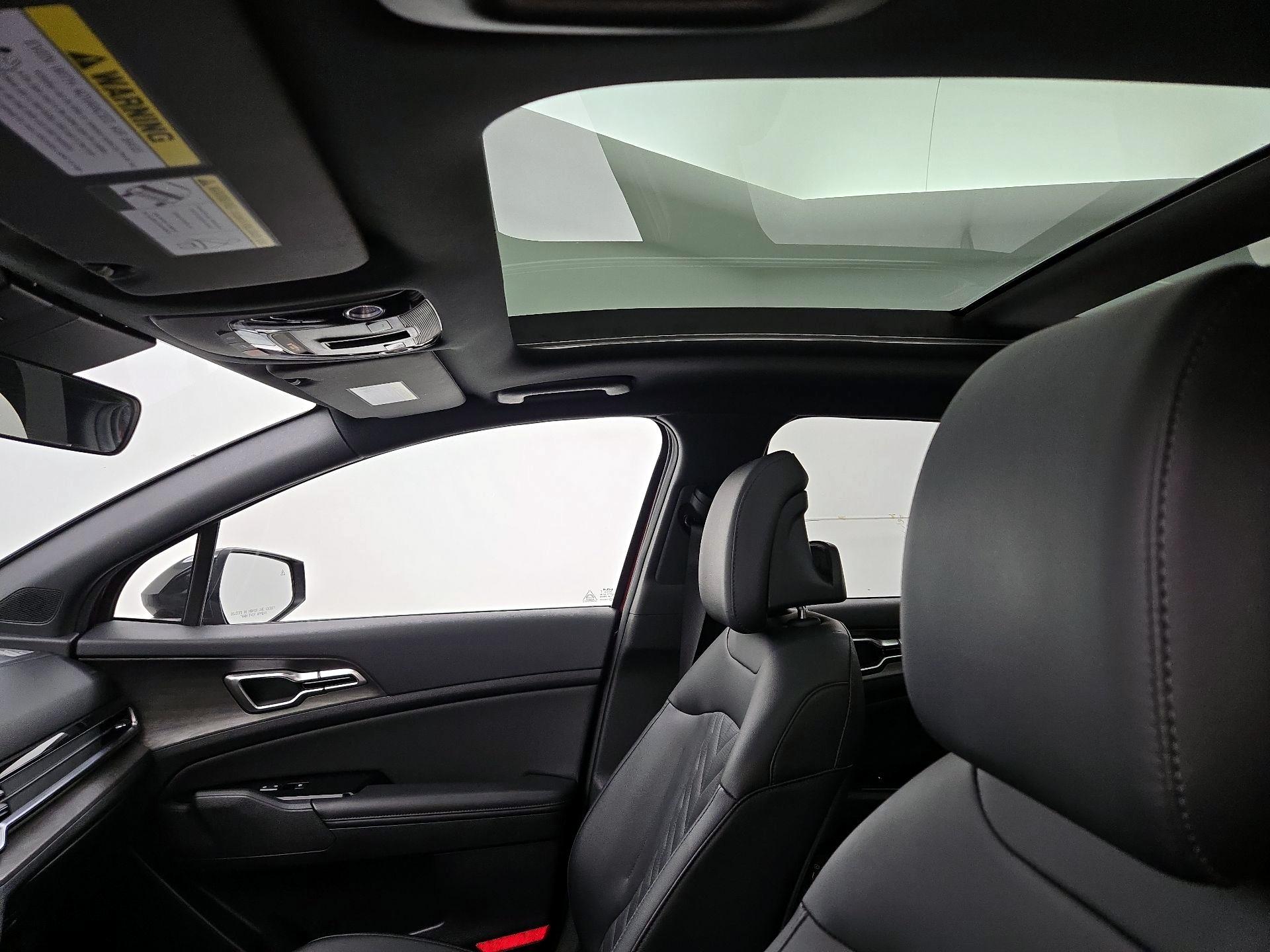 Thumbnail: 2023 Kia Sportage - 20