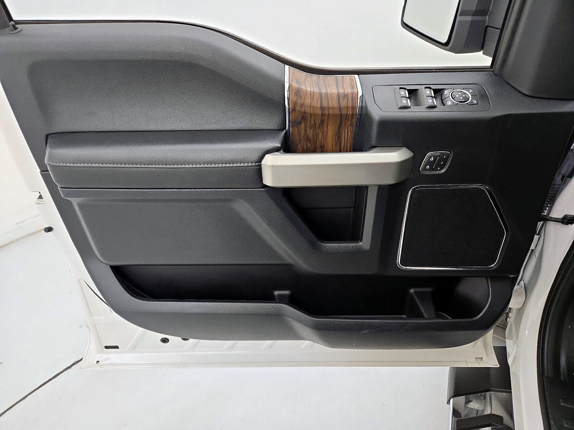 Thumbnail: 2019 Ford F-150 - 12