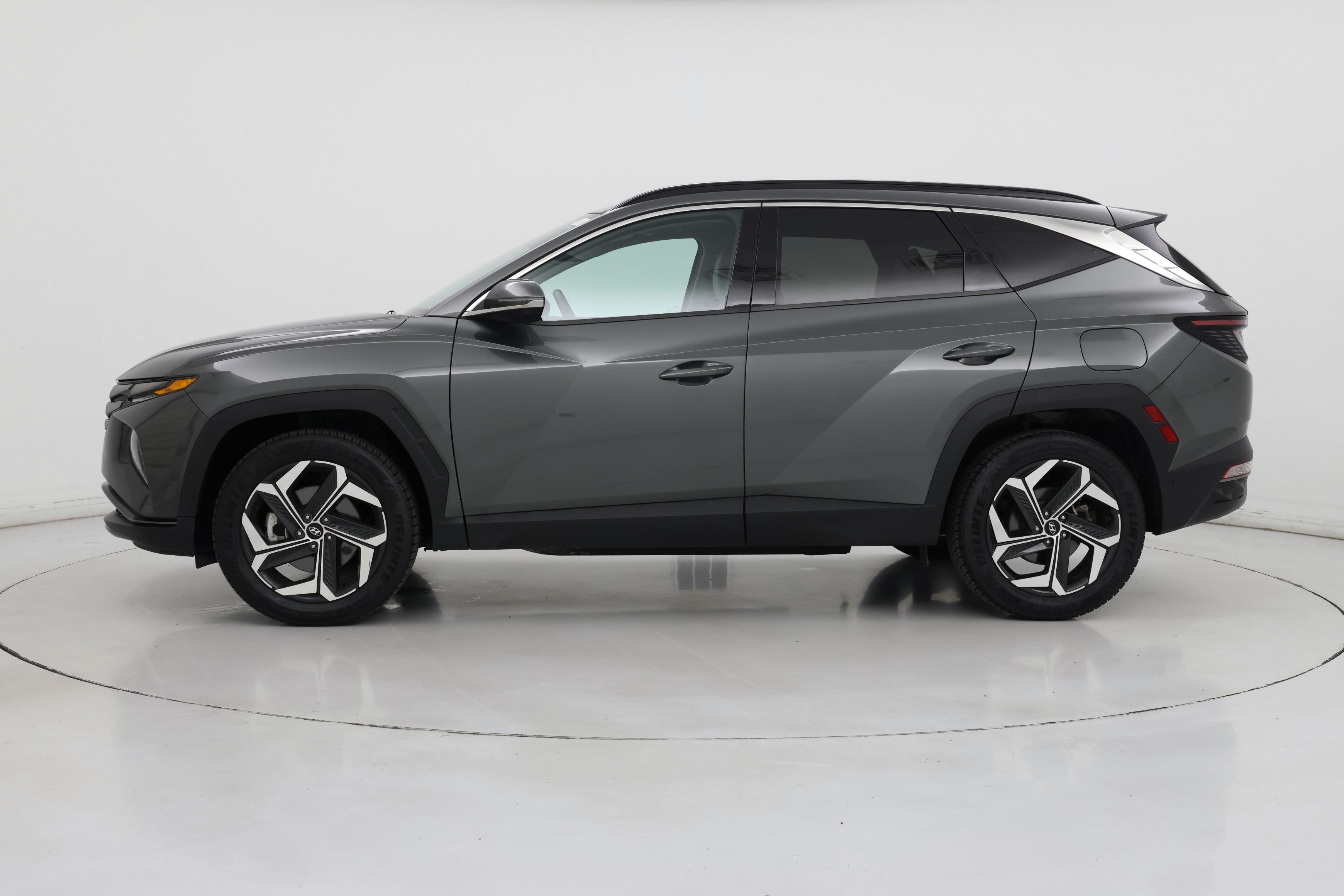 Thumbnail: 2022 Hyundai Tucson - 3