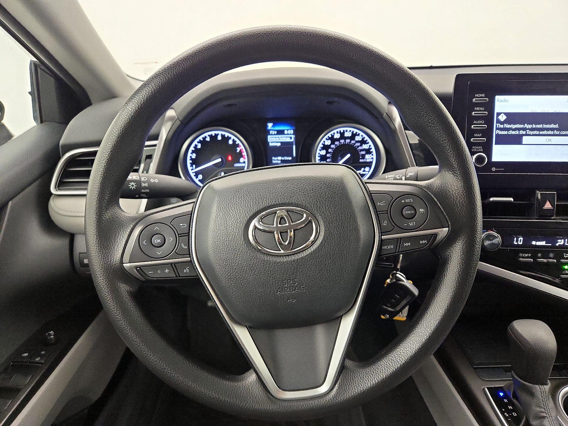 Thumbnail: 2022 Toyota Camry - 10