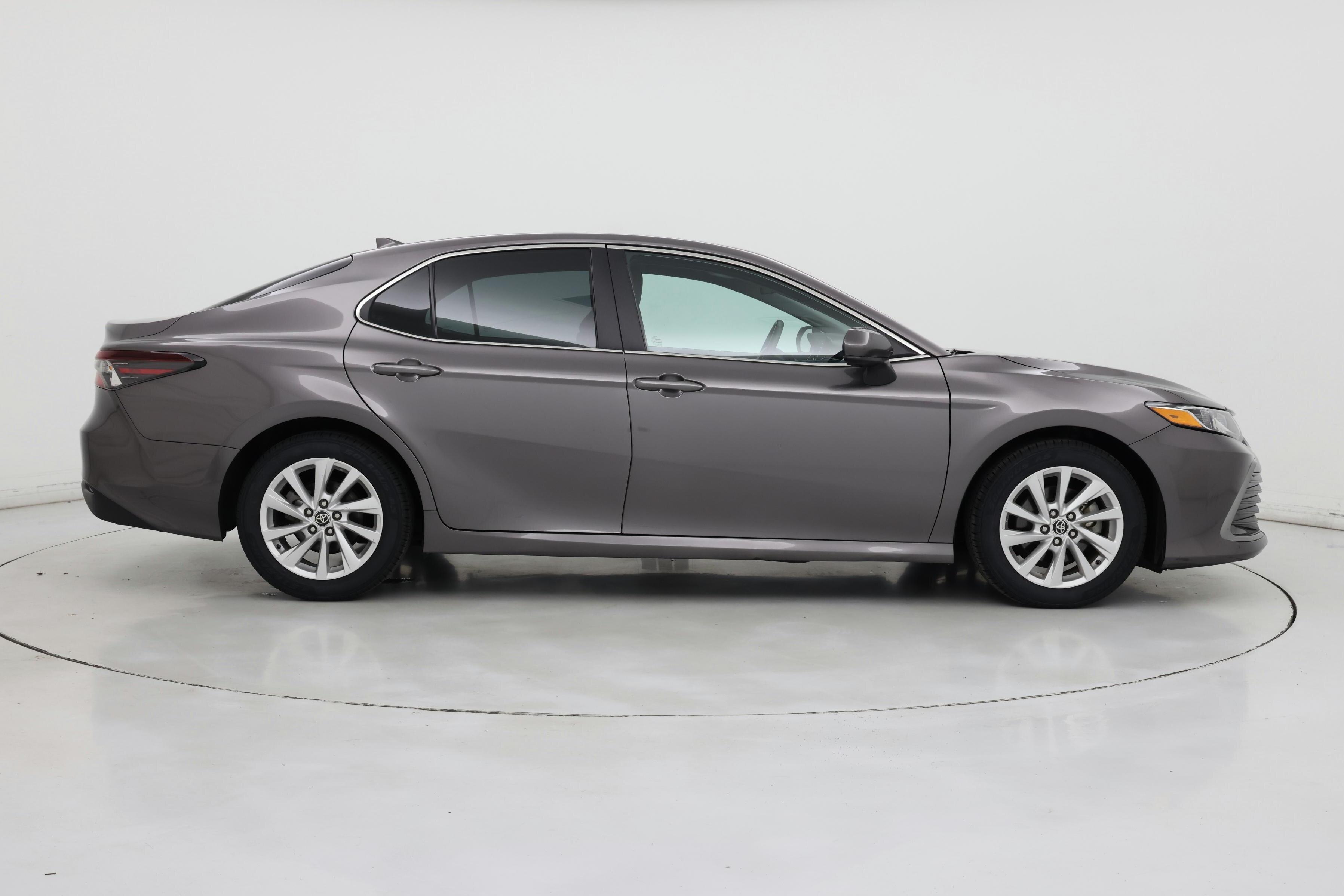 Thumbnail: 2022 Toyota Camry - 7