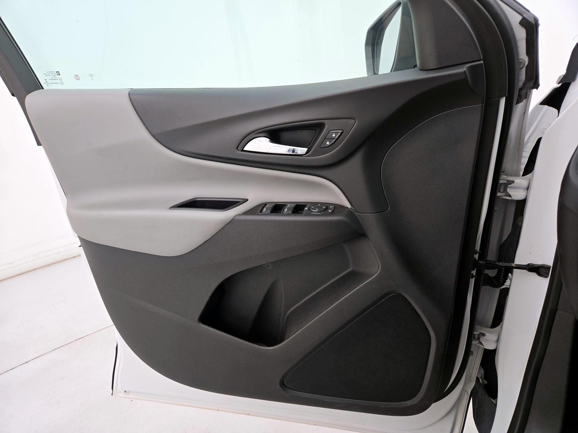 Thumbnail: 2020 Chevrolet Equinox - 12