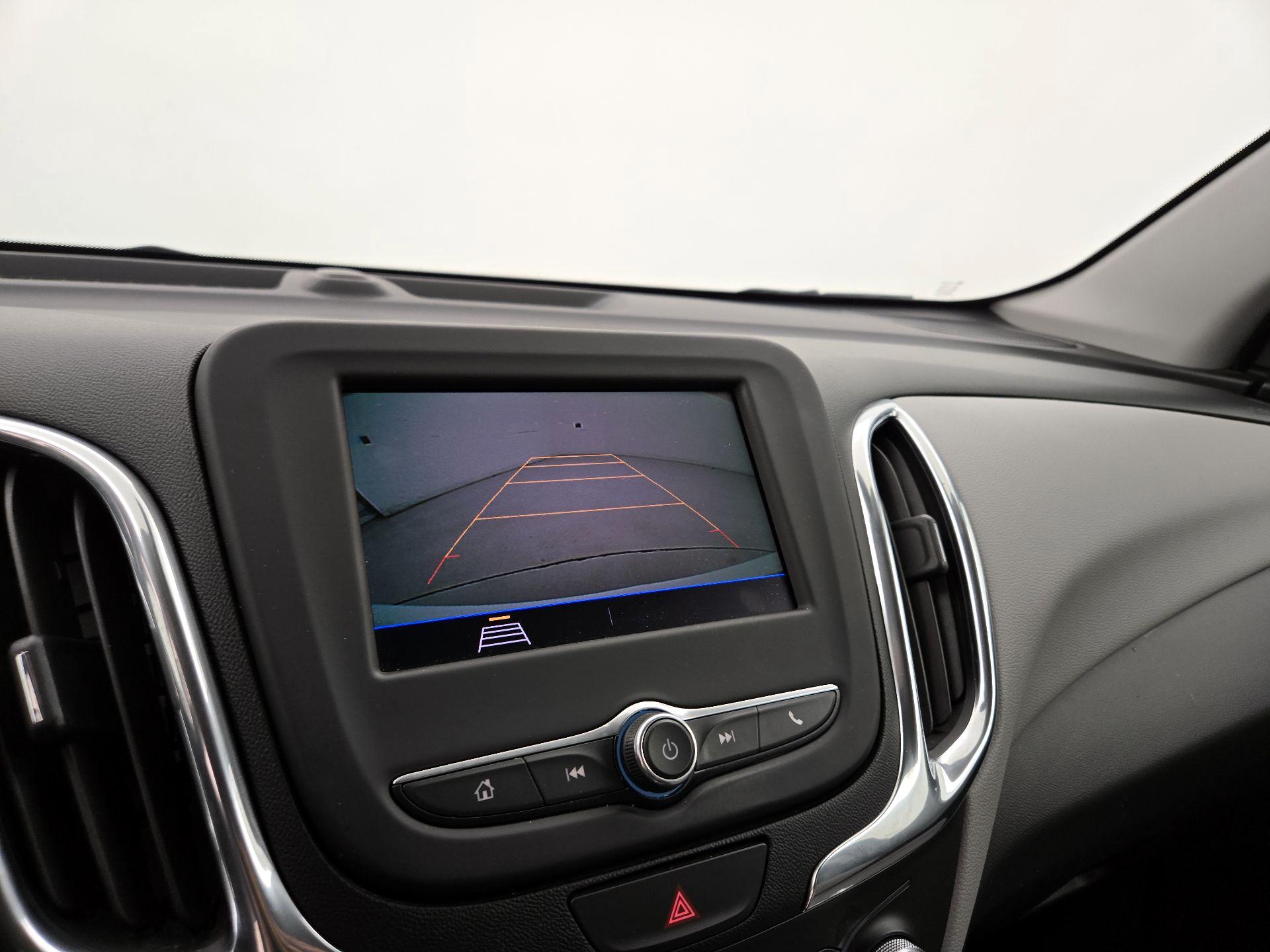 Thumbnail: 2020 Chevrolet Equinox - 14