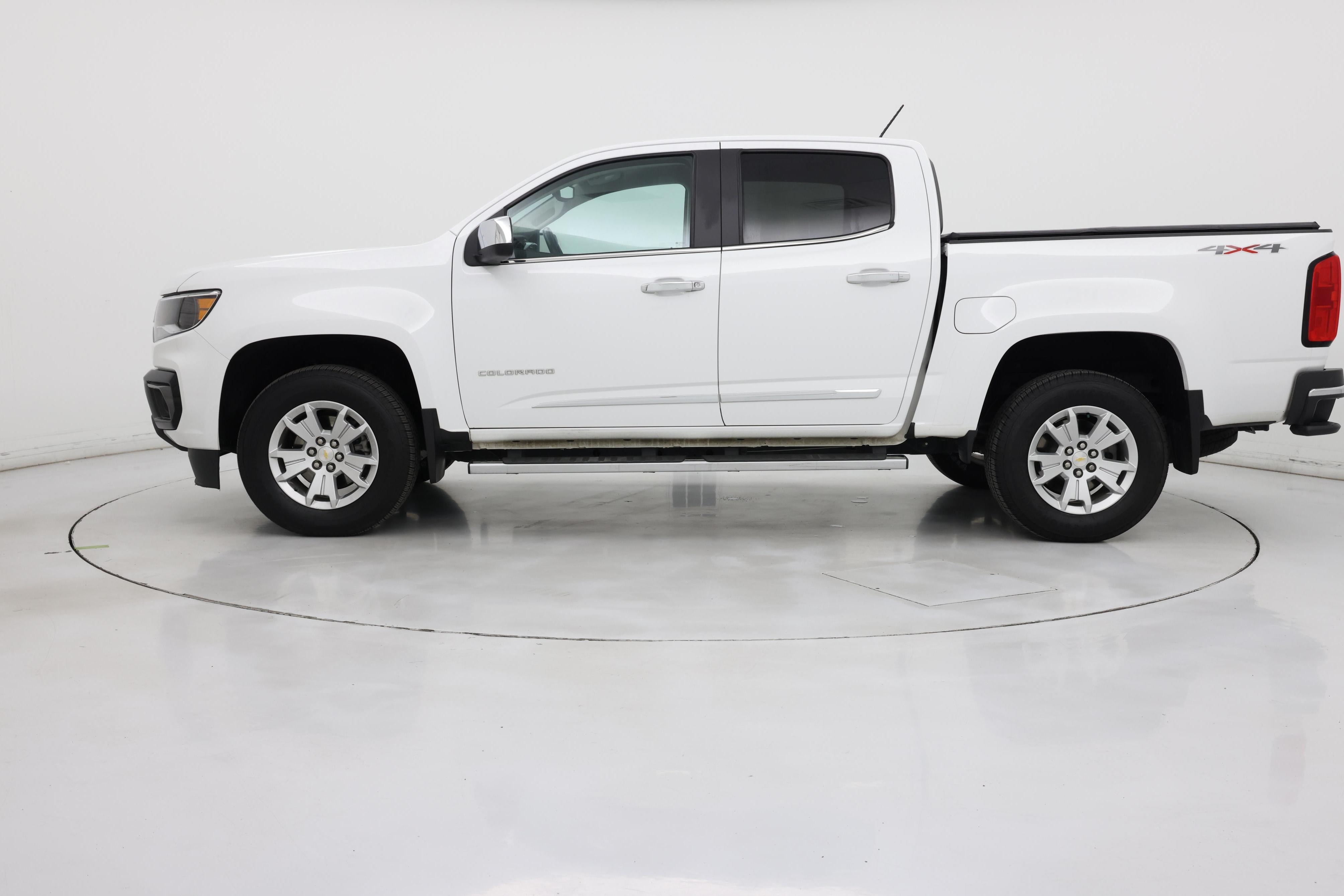 Thumbnail: 2021 Chevrolet Colorado - 3