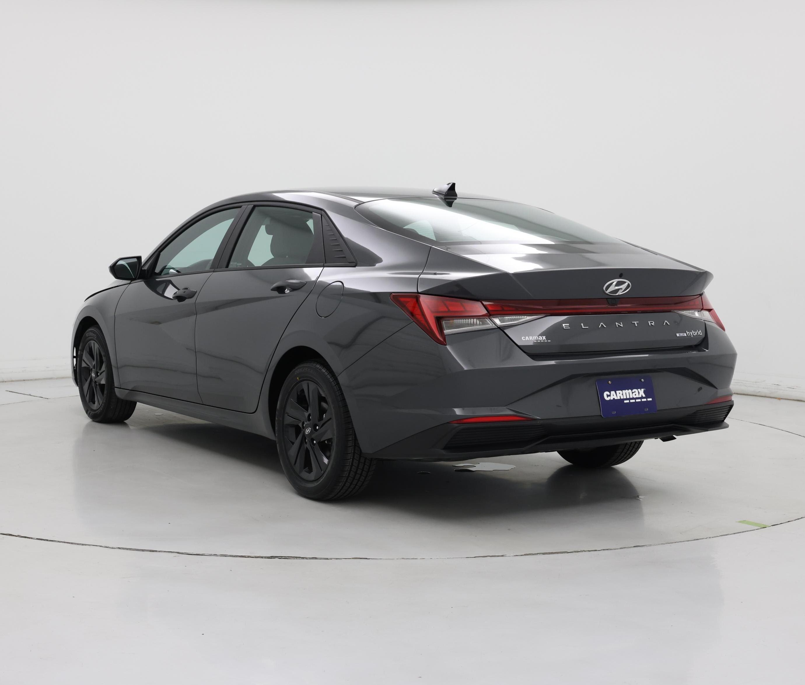 Thumbnail: 2023 Hyundai Elantra - 2