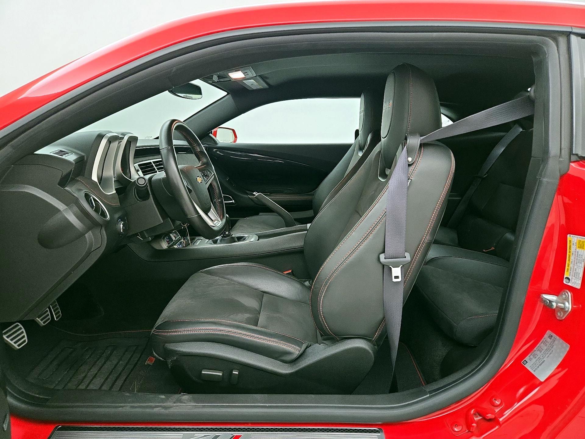 Thumbnail: 2013 Chevrolet Camaro - 11