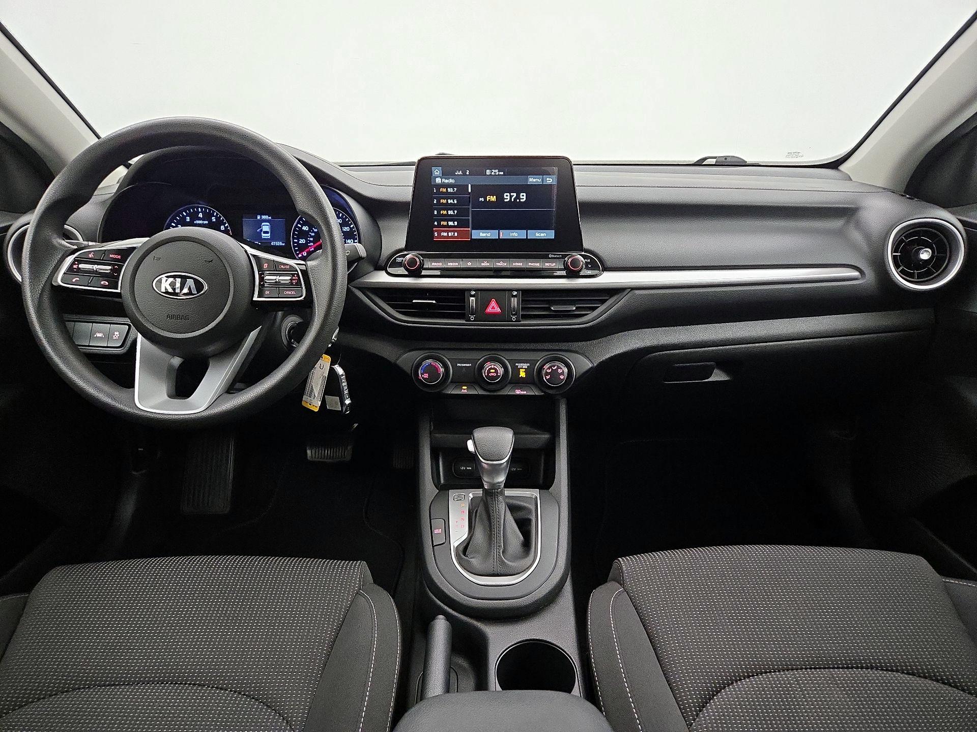 Thumbnail: 2021 Kia Forte - 9