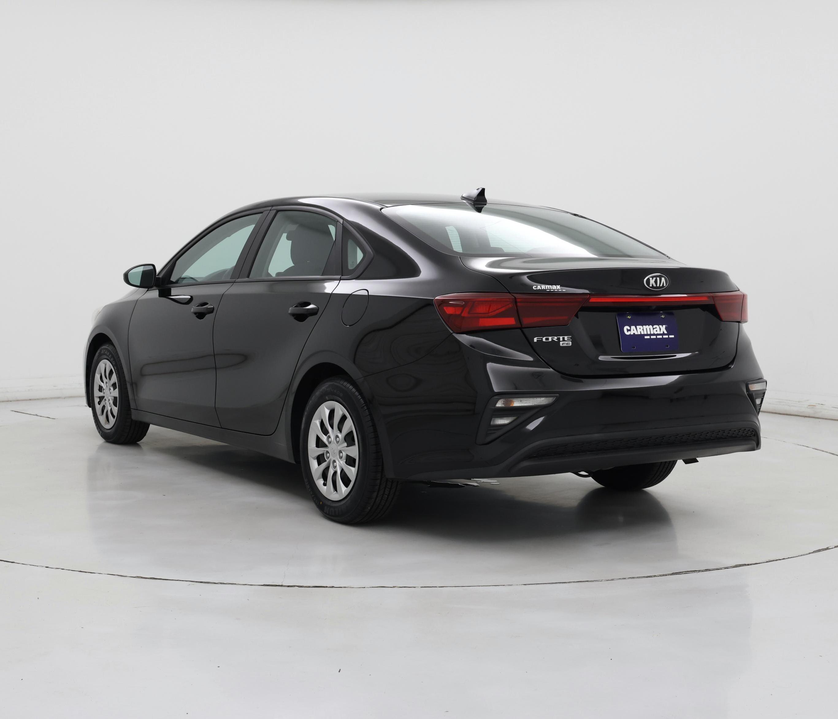 Thumbnail: 2021 Kia Forte - 2