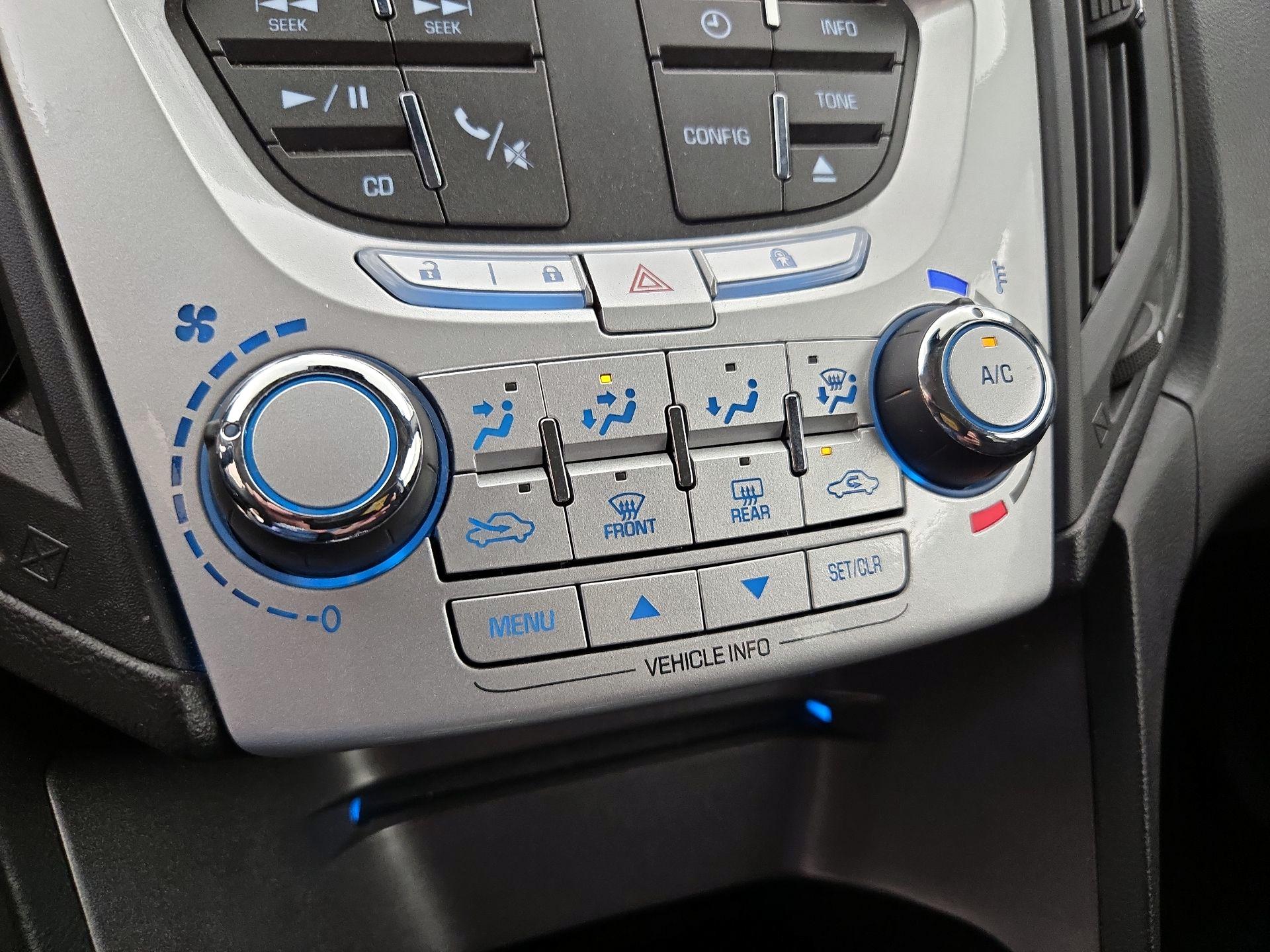 Thumbnail: 2015 Chevrolet Equinox - 15