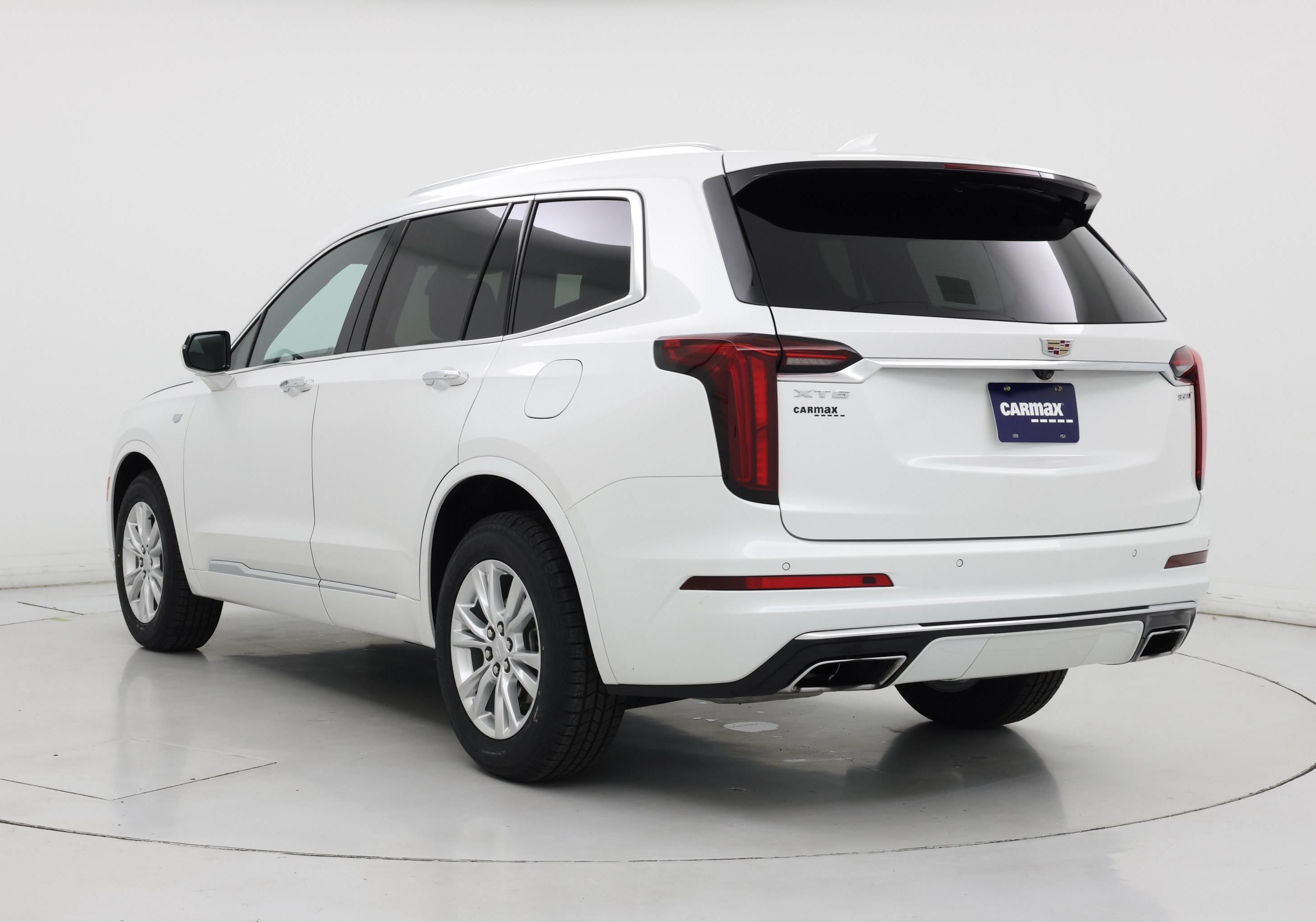 Thumbnail: 2023 Cadillac XT6 - 2