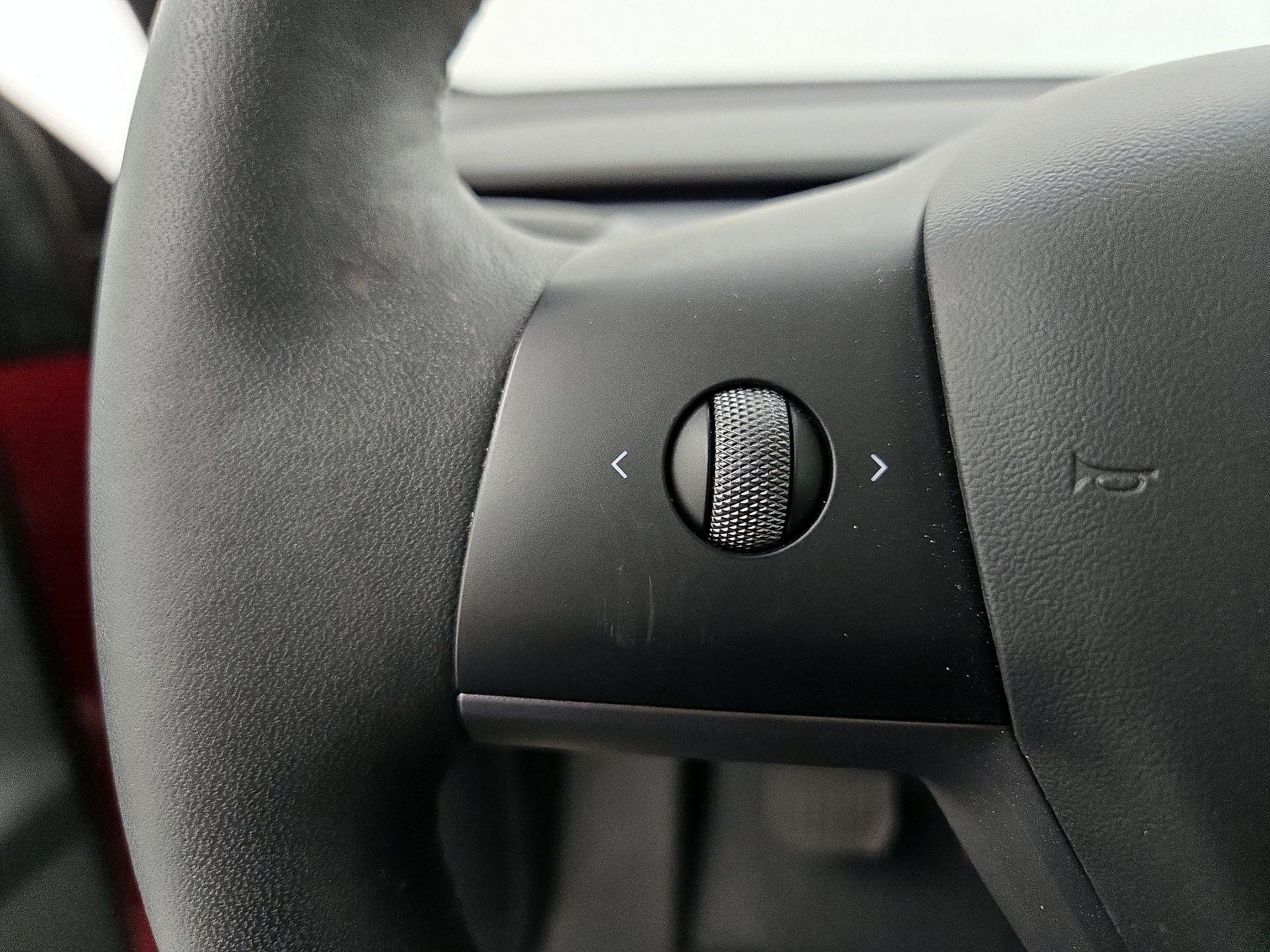Thumbnail: 2022 Tesla Model Y - 13