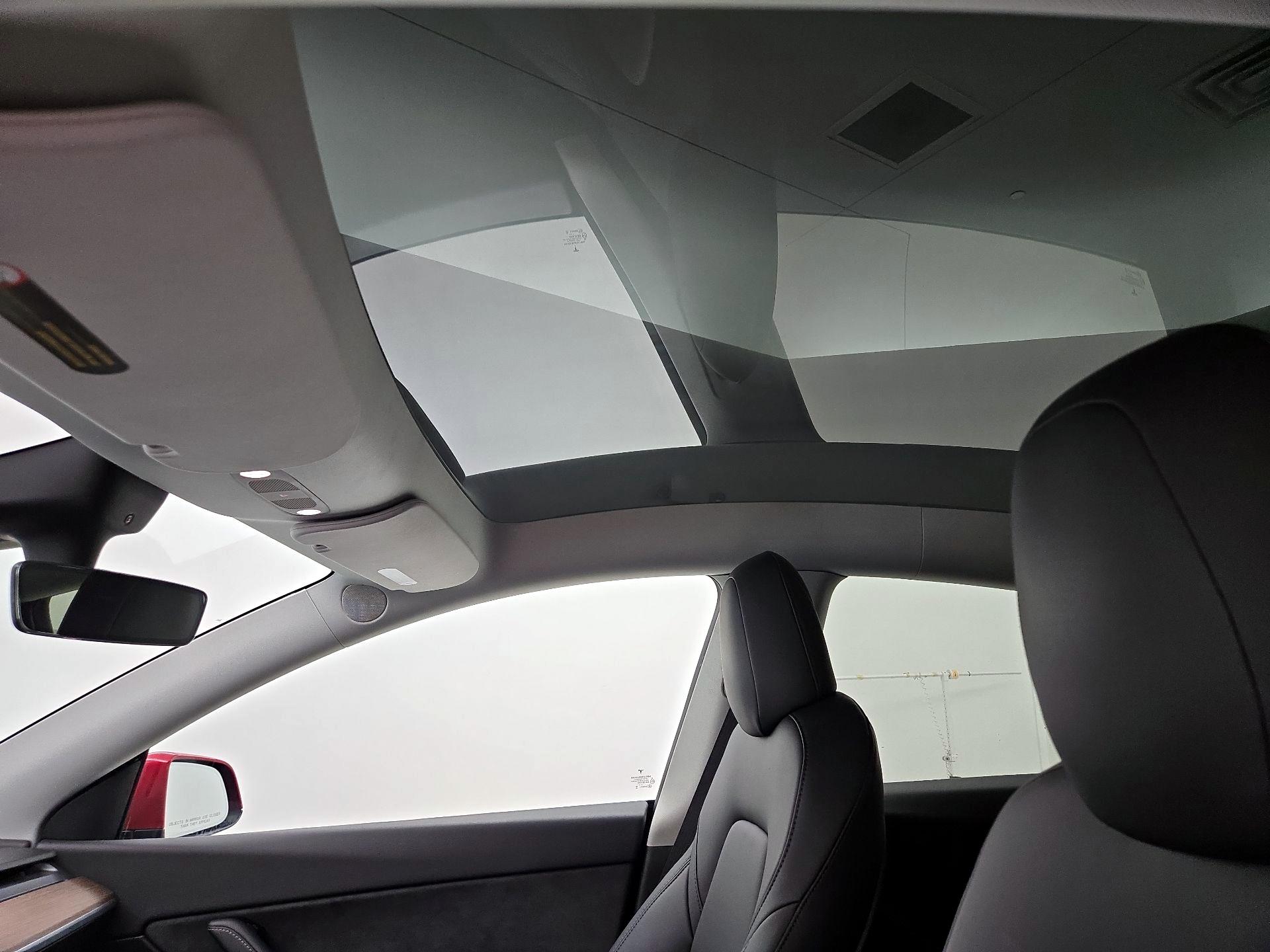 Thumbnail: 2022 Tesla Model Y - 20