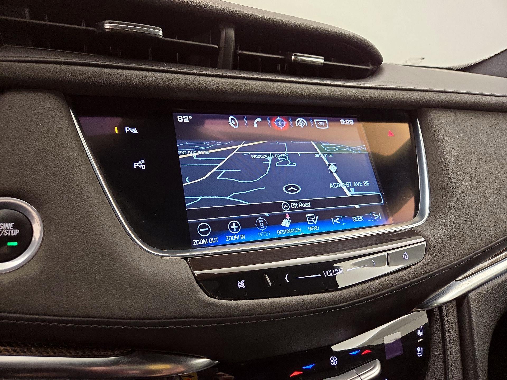 Thumbnail: 2017 Cadillac XT5 - 14