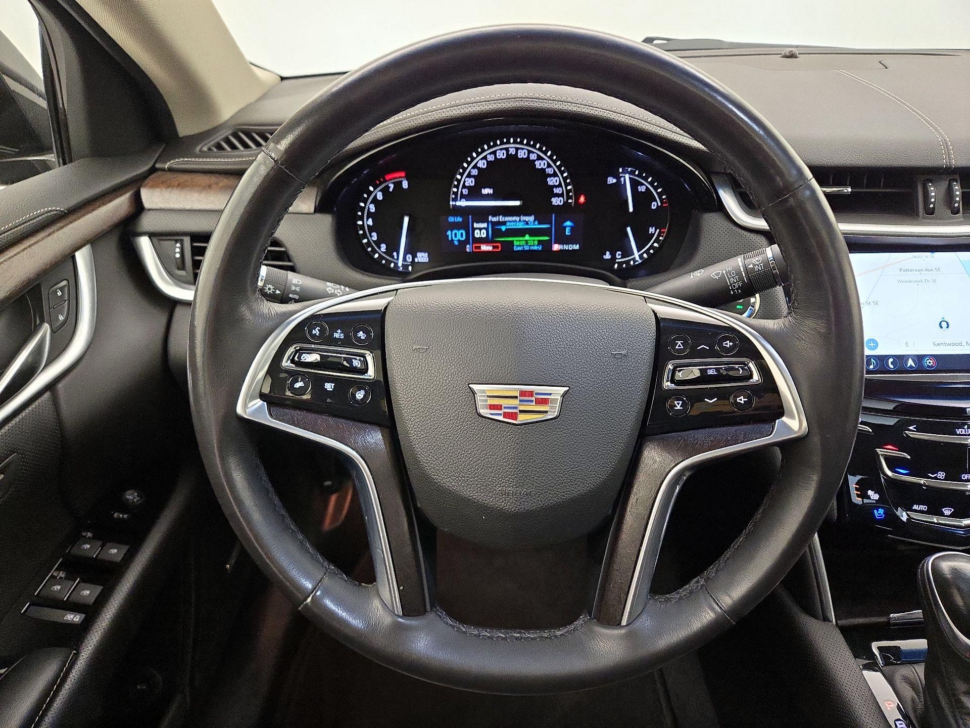 Thumbnail: 2018 Cadillac XTS - 10