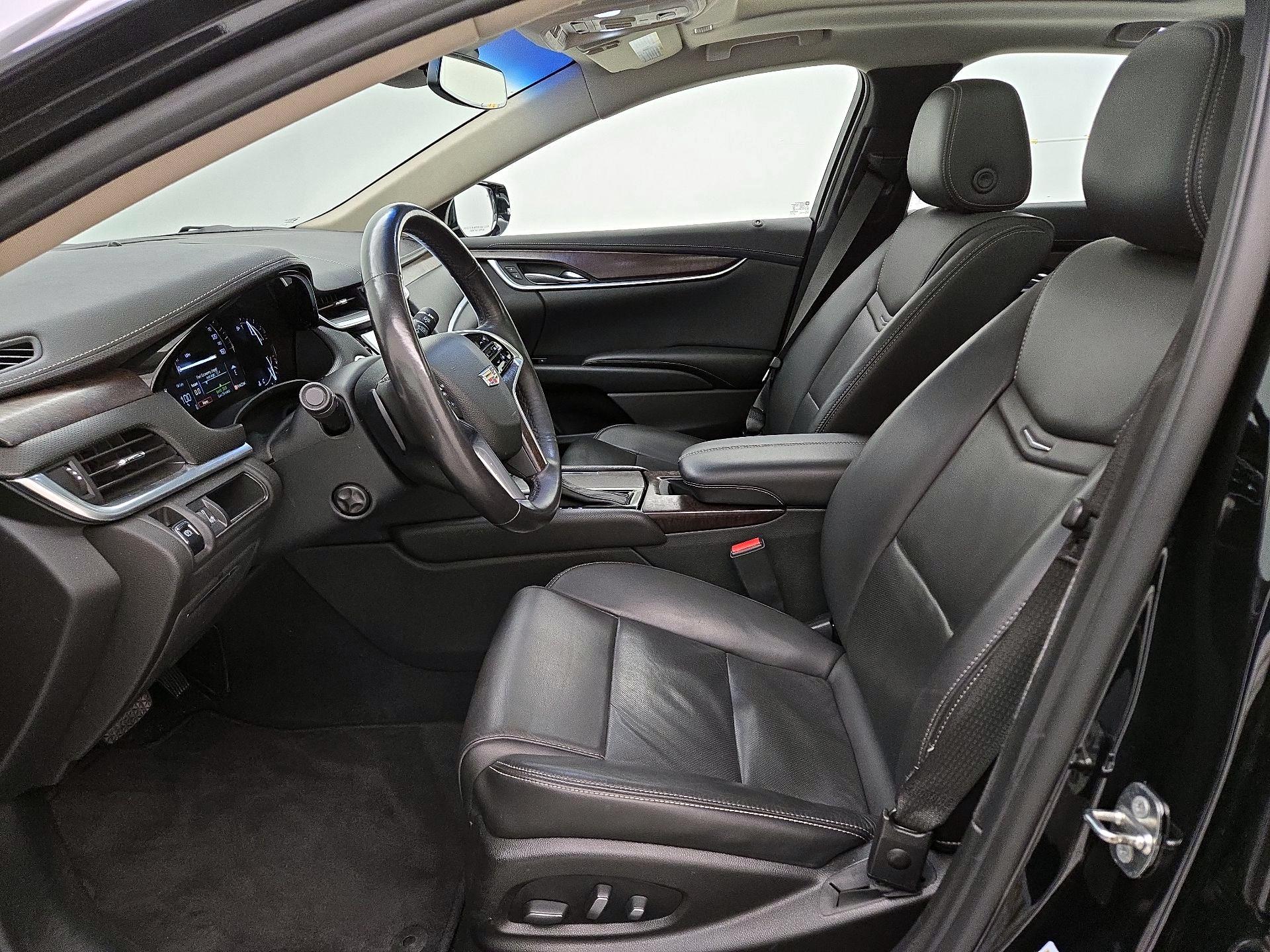Thumbnail: 2018 Cadillac XTS - 11
