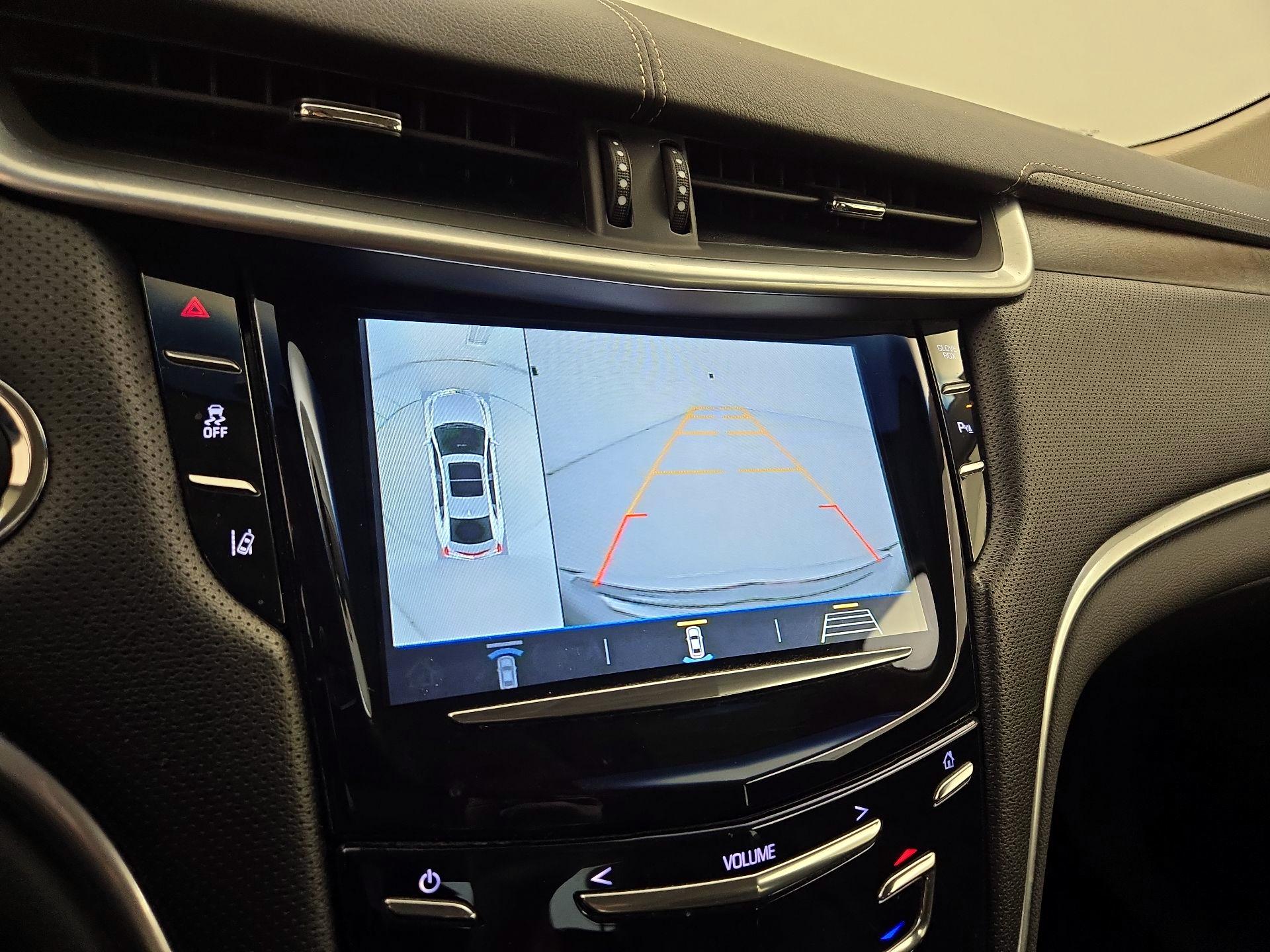 Thumbnail: 2018 Cadillac XTS - 15