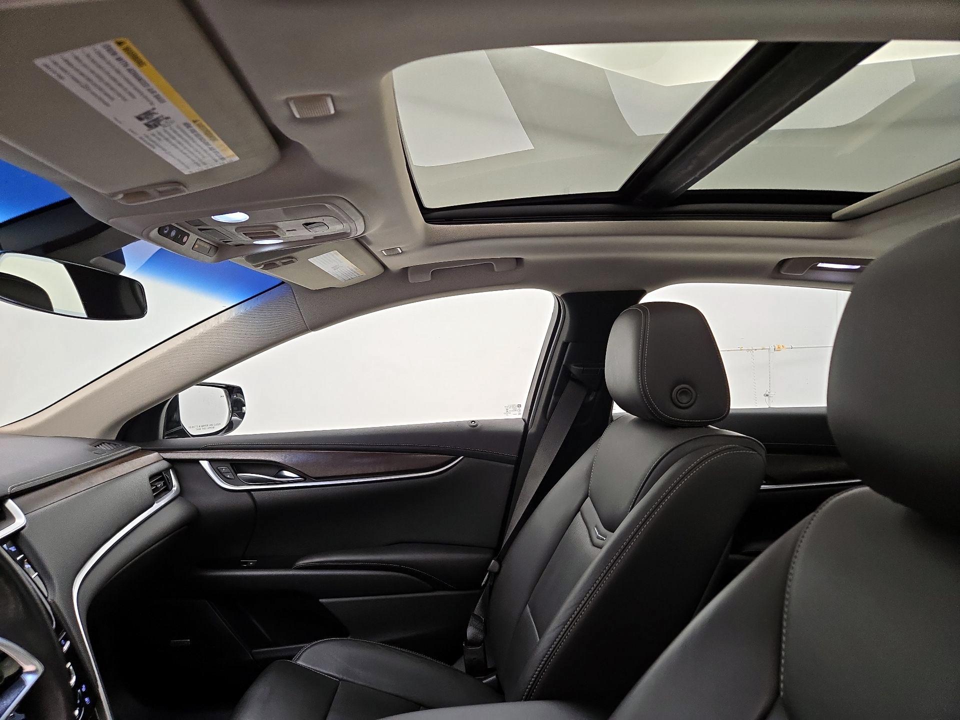 Thumbnail: 2018 Cadillac XTS - 20