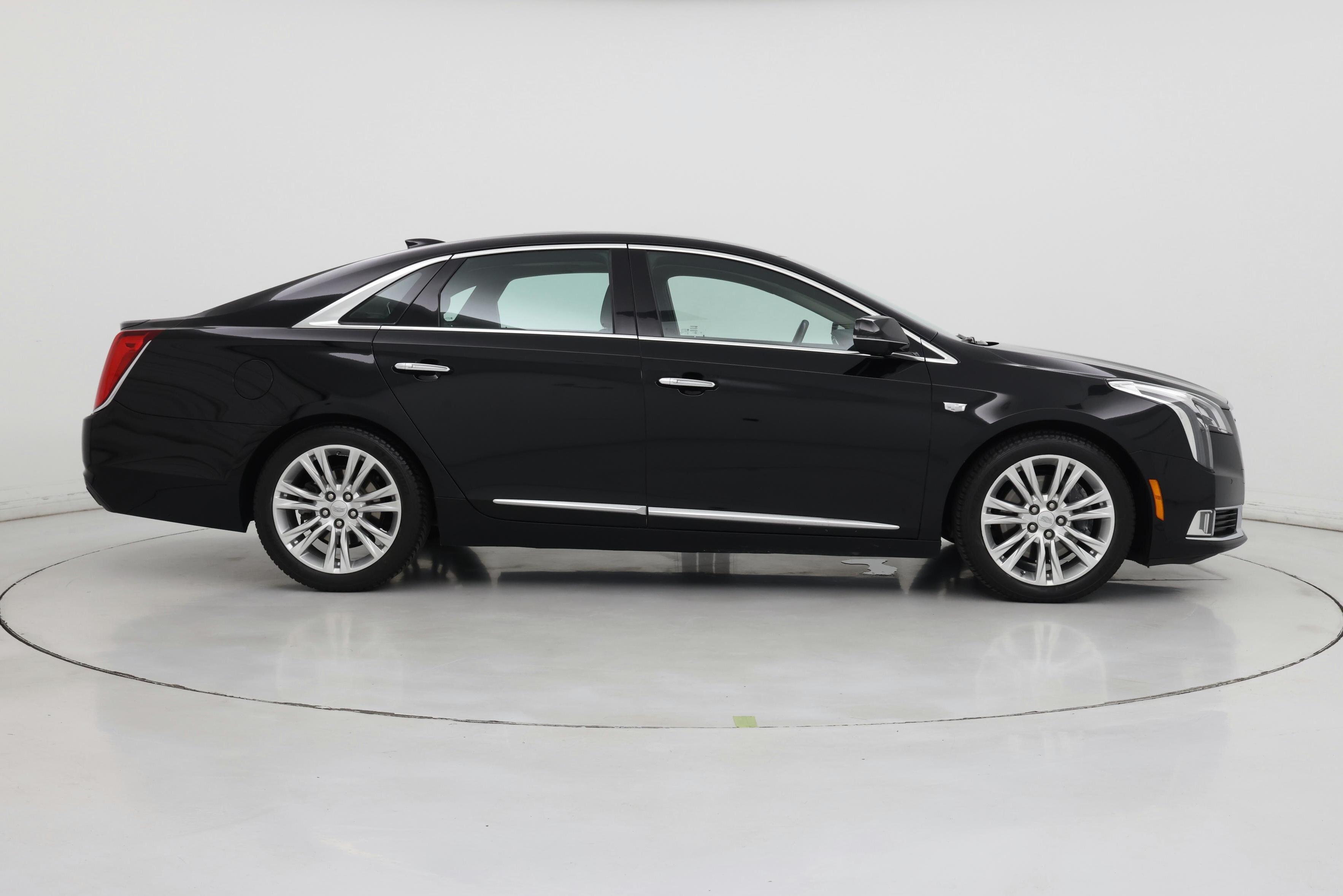 Thumbnail: 2018 Cadillac XTS - 7