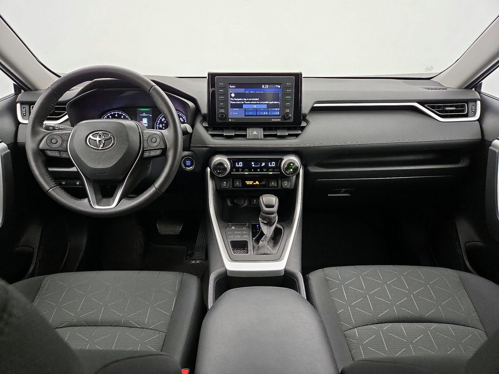 Thumbnail: 2022 Toyota RAV4 - 9