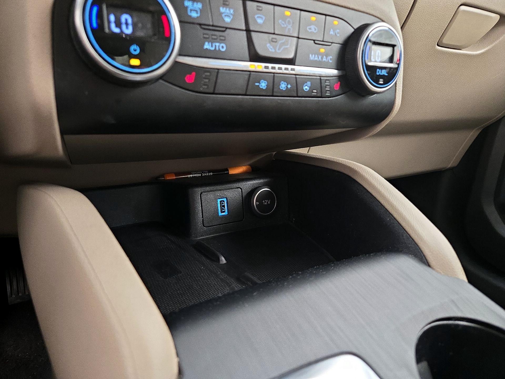 Thumbnail: 2020 Ford Escape - 19