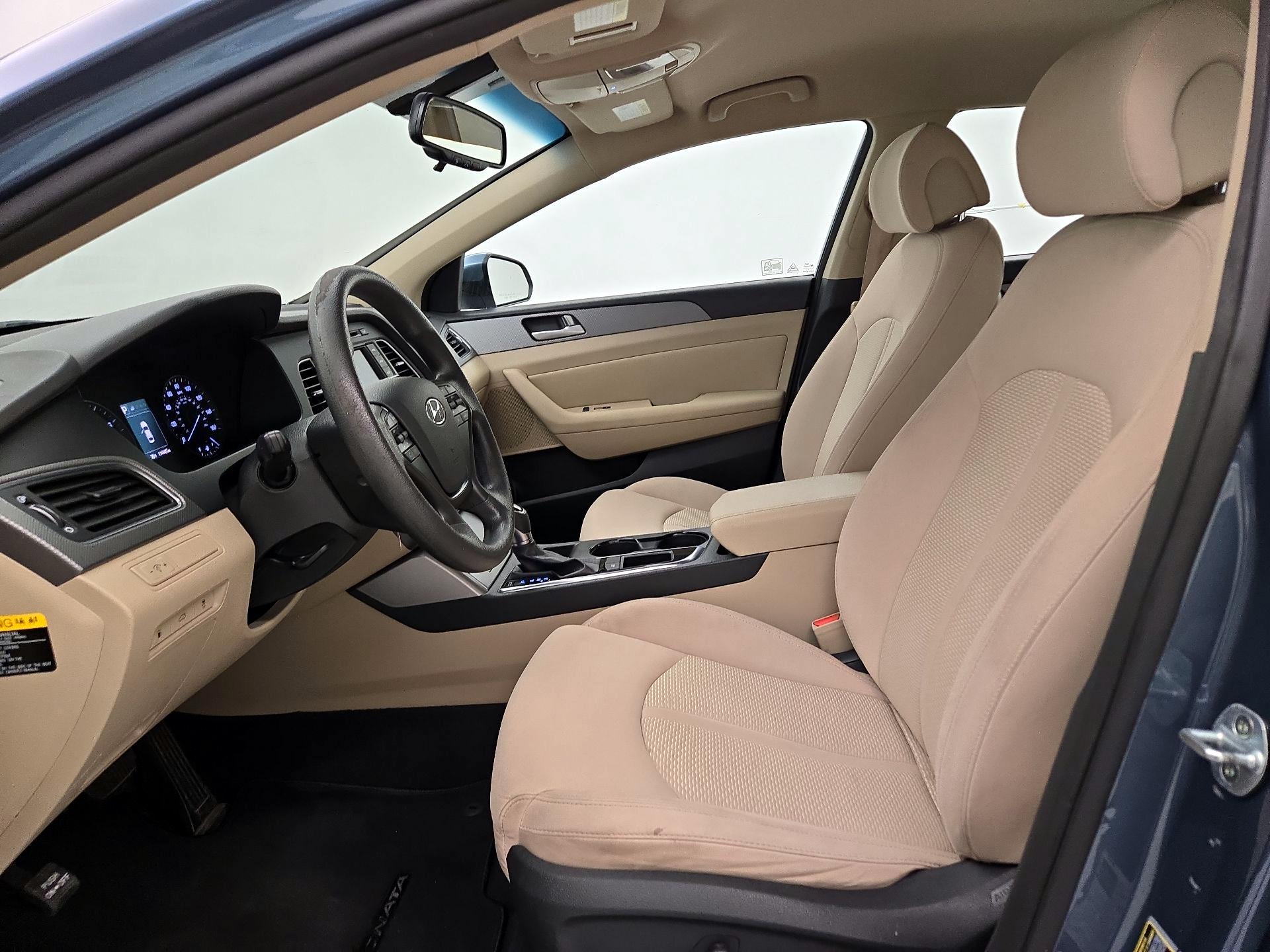 Thumbnail: 2015 Hyundai Sonata - 11