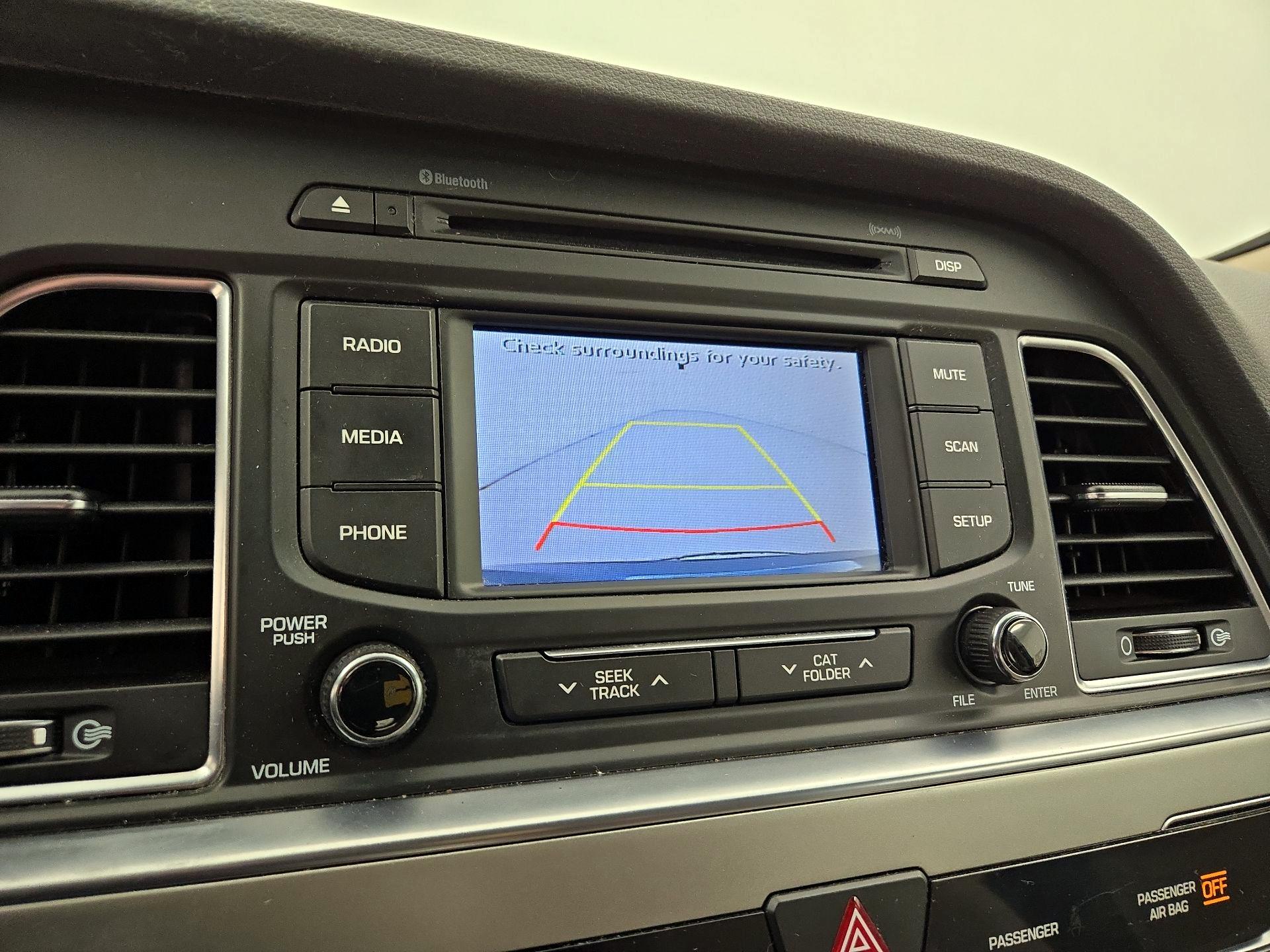 Thumbnail: 2015 Hyundai Sonata - 14