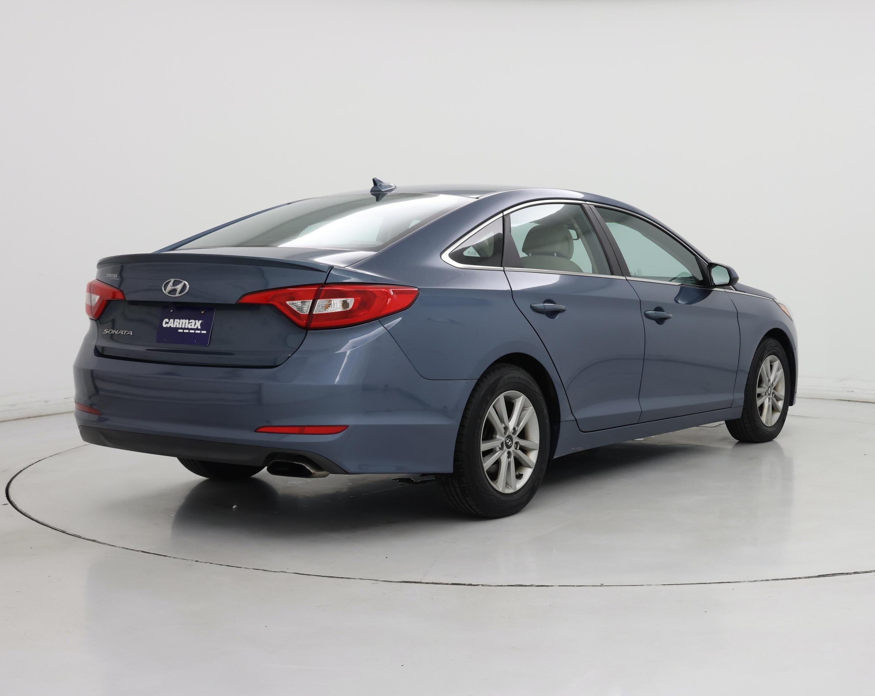 Thumbnail: 2015 Hyundai Sonata - 8