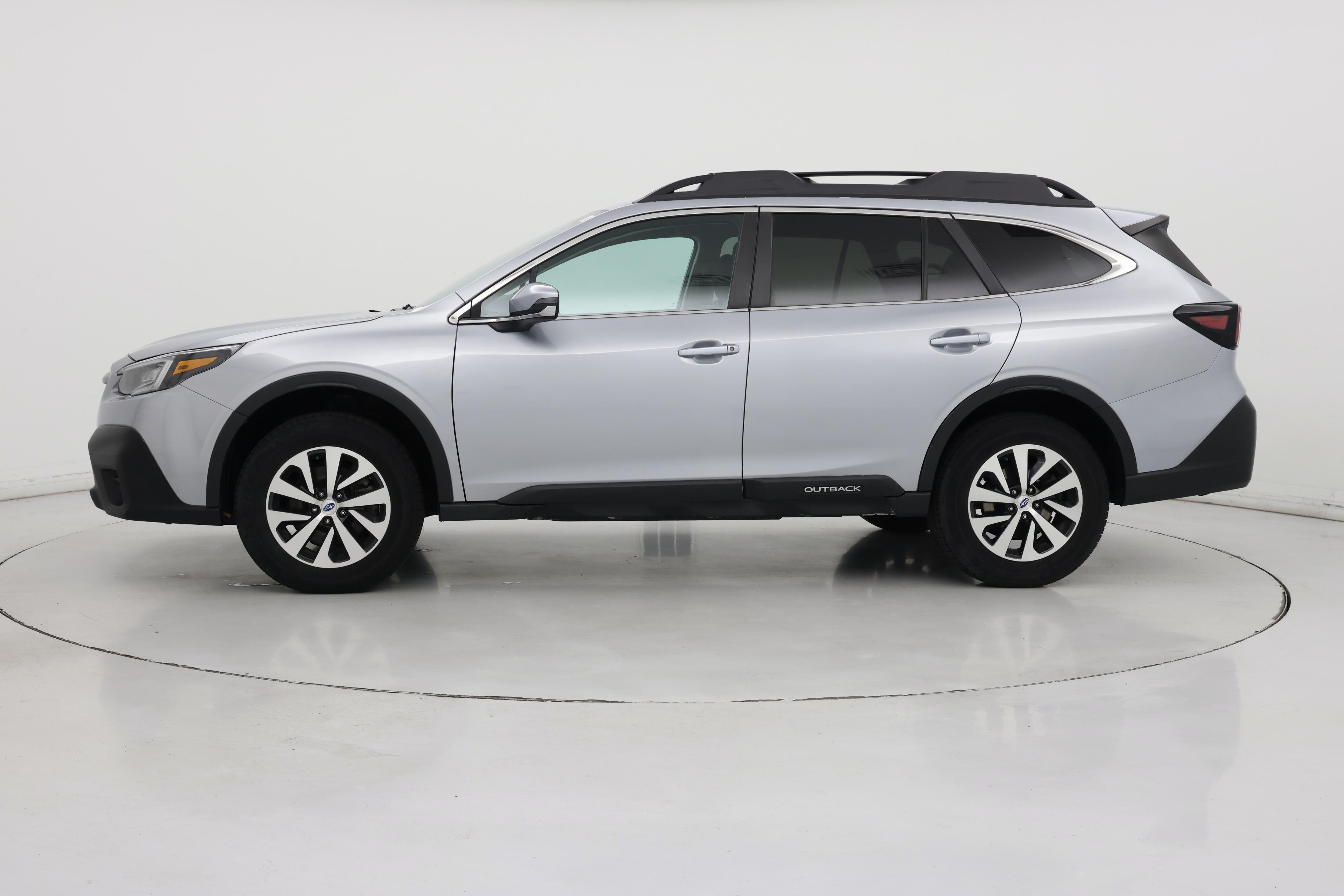 Thumbnail: 2020 Subaru Outback - 3