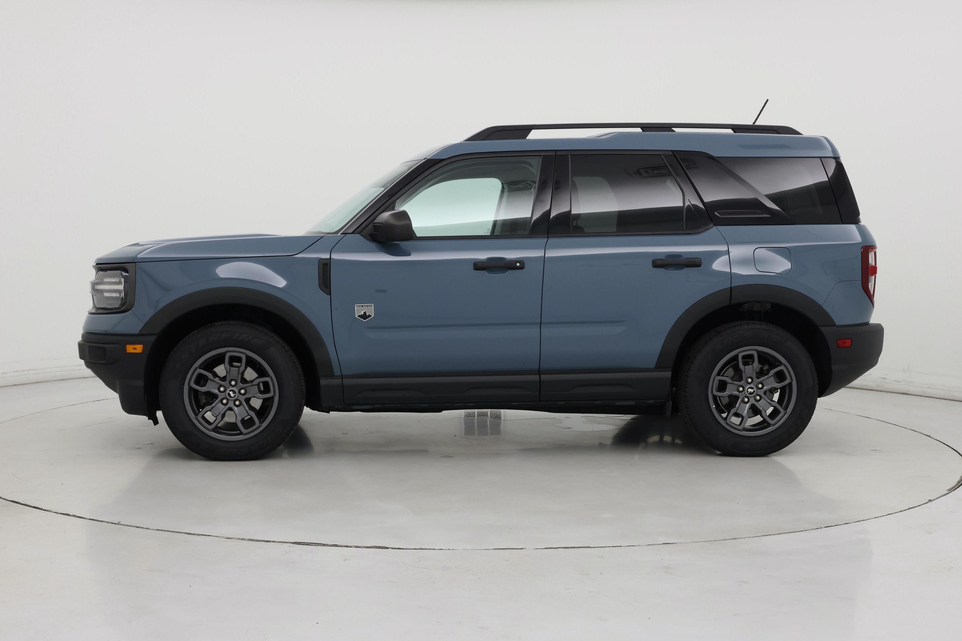 Thumbnail: 2021 Ford Bronco Sport - 3