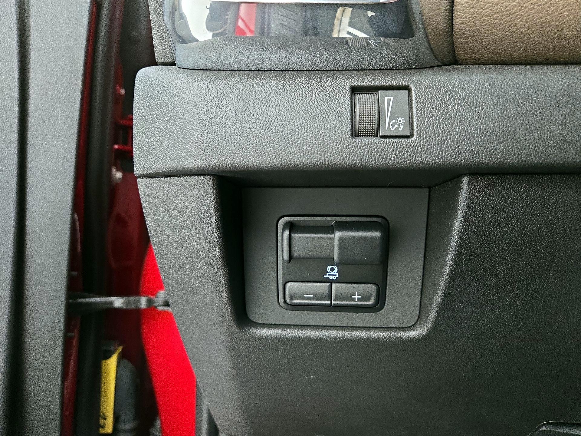 Thumbnail: 2023 GMC Canyon - 13