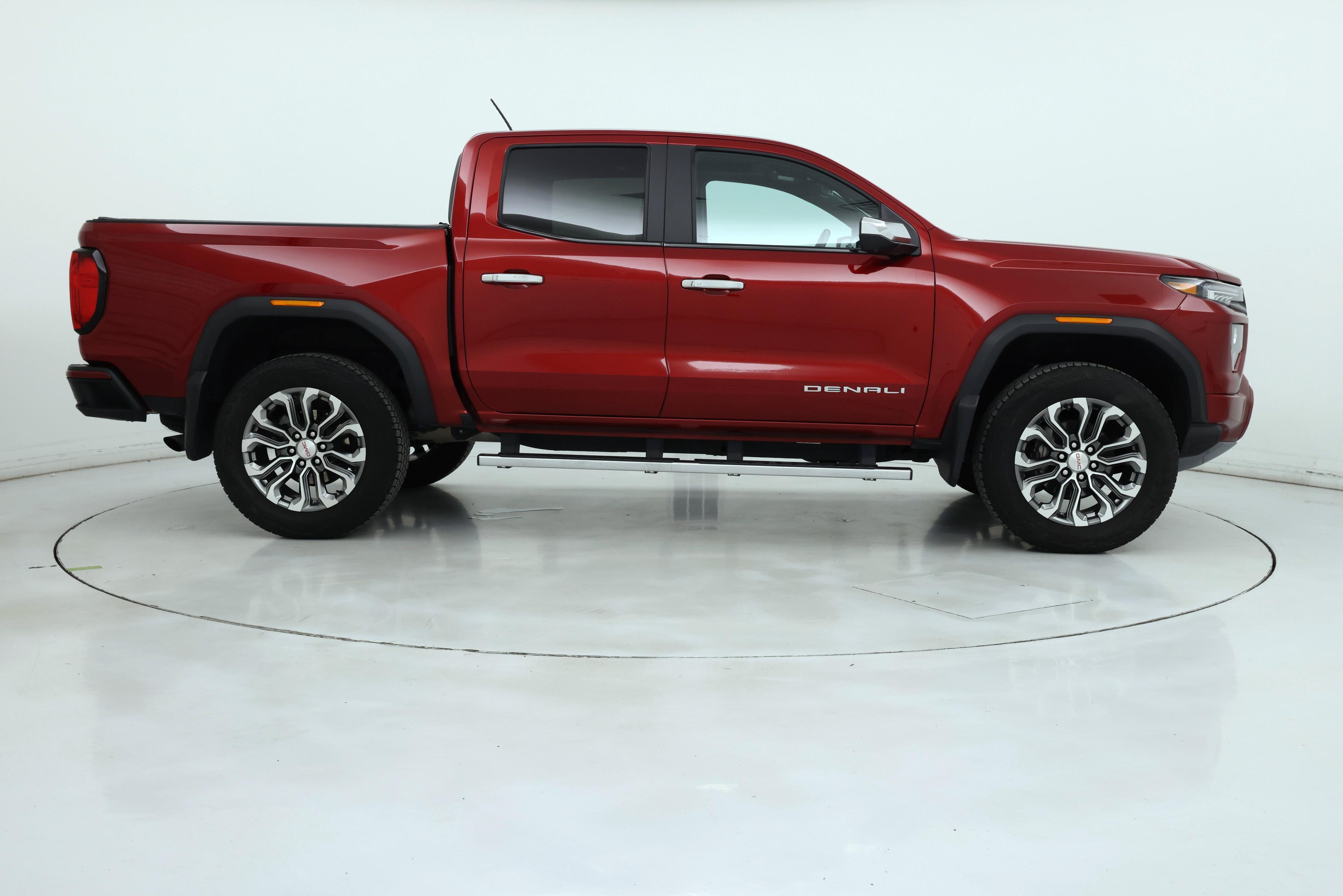 Thumbnail: 2023 GMC Canyon - 7