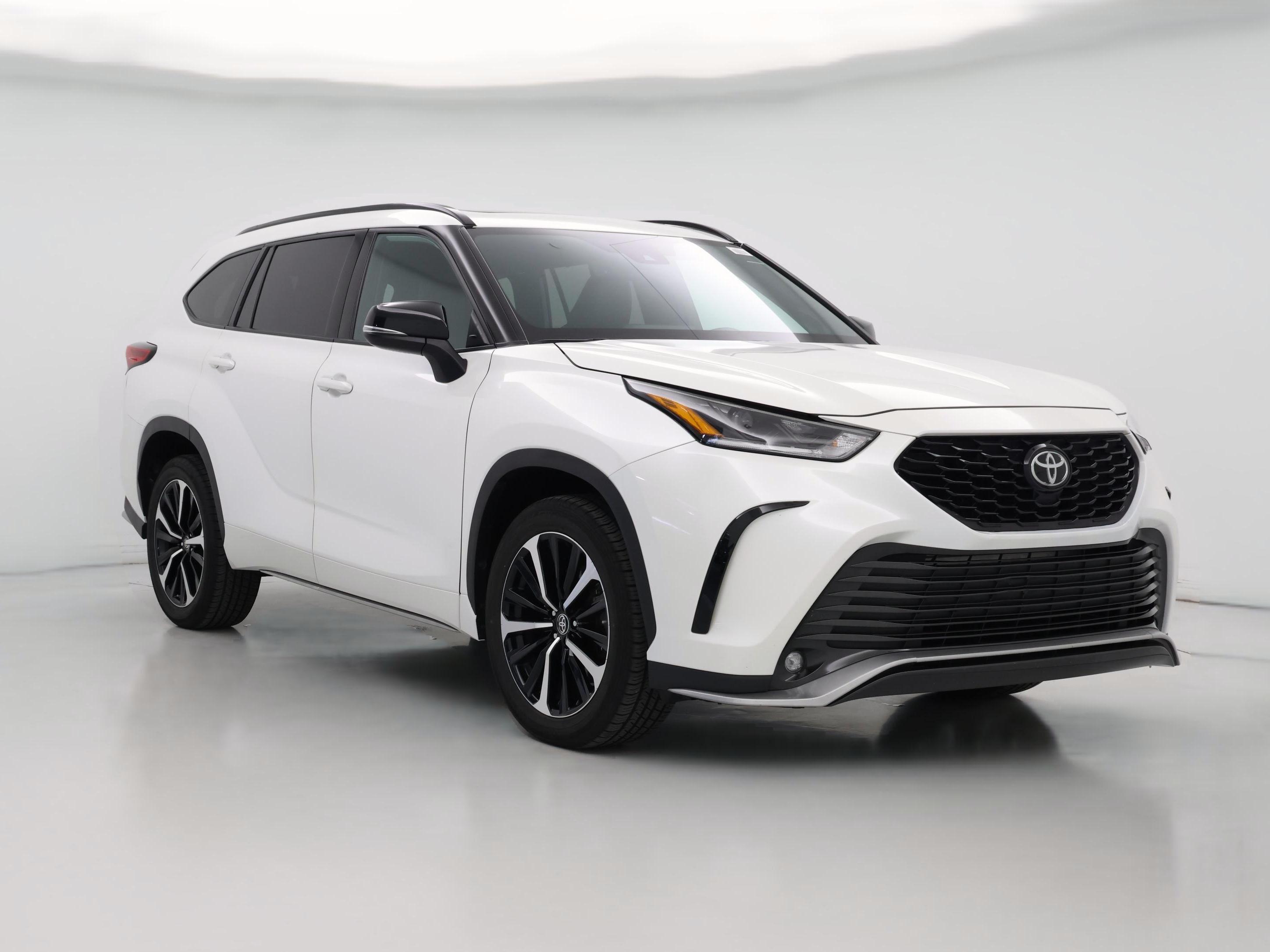 Thumbnail: 2021 Toyota Highlander - 1