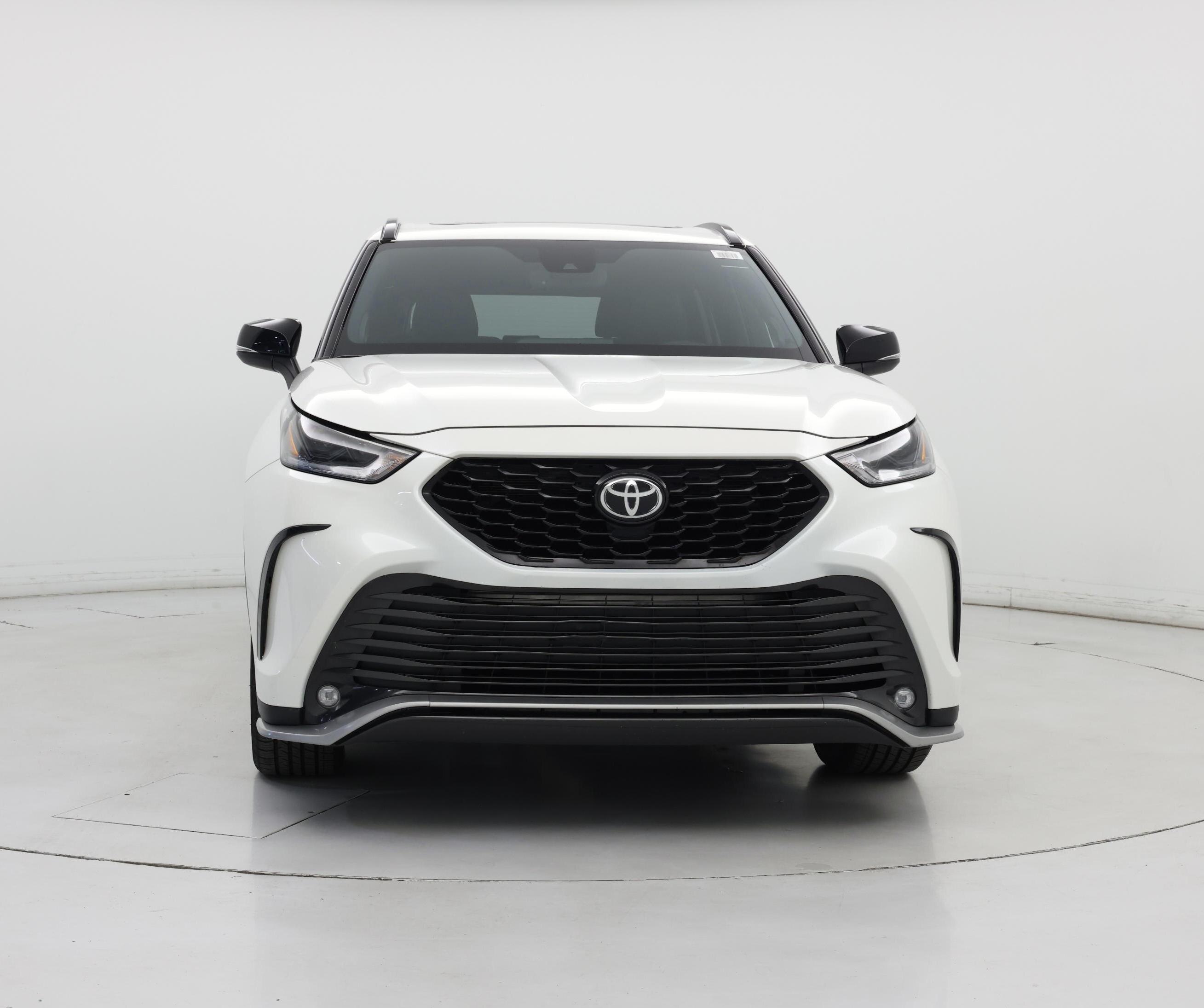 Thumbnail: 2021 Toyota Highlander - 5