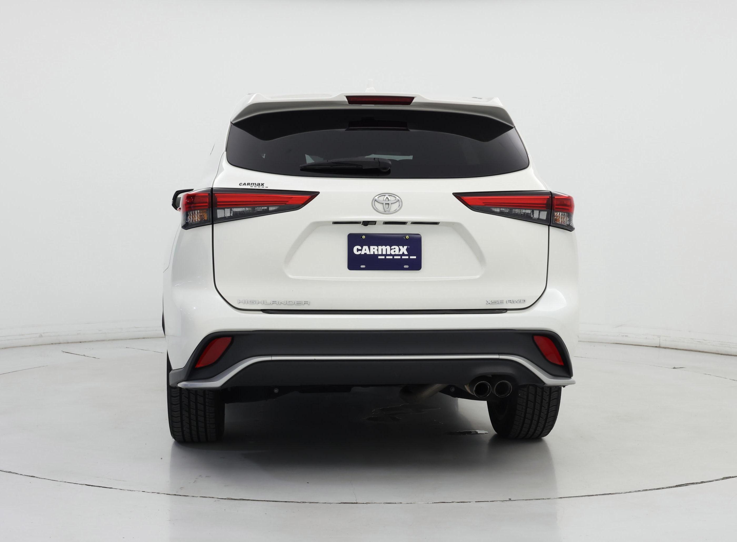Thumbnail: 2021 Toyota Highlander - 6