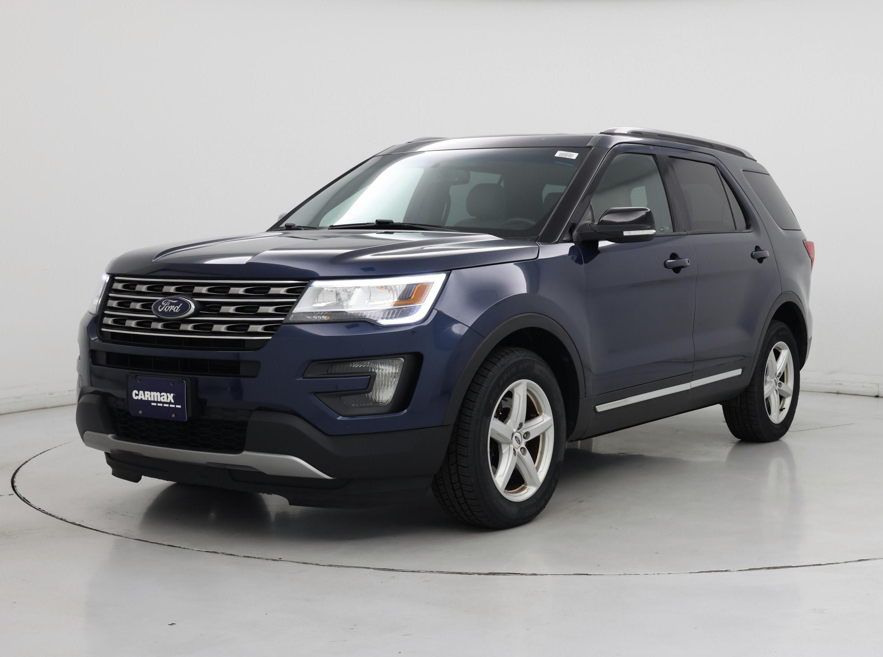 Thumbnail: 2016 Ford Explorer - 4