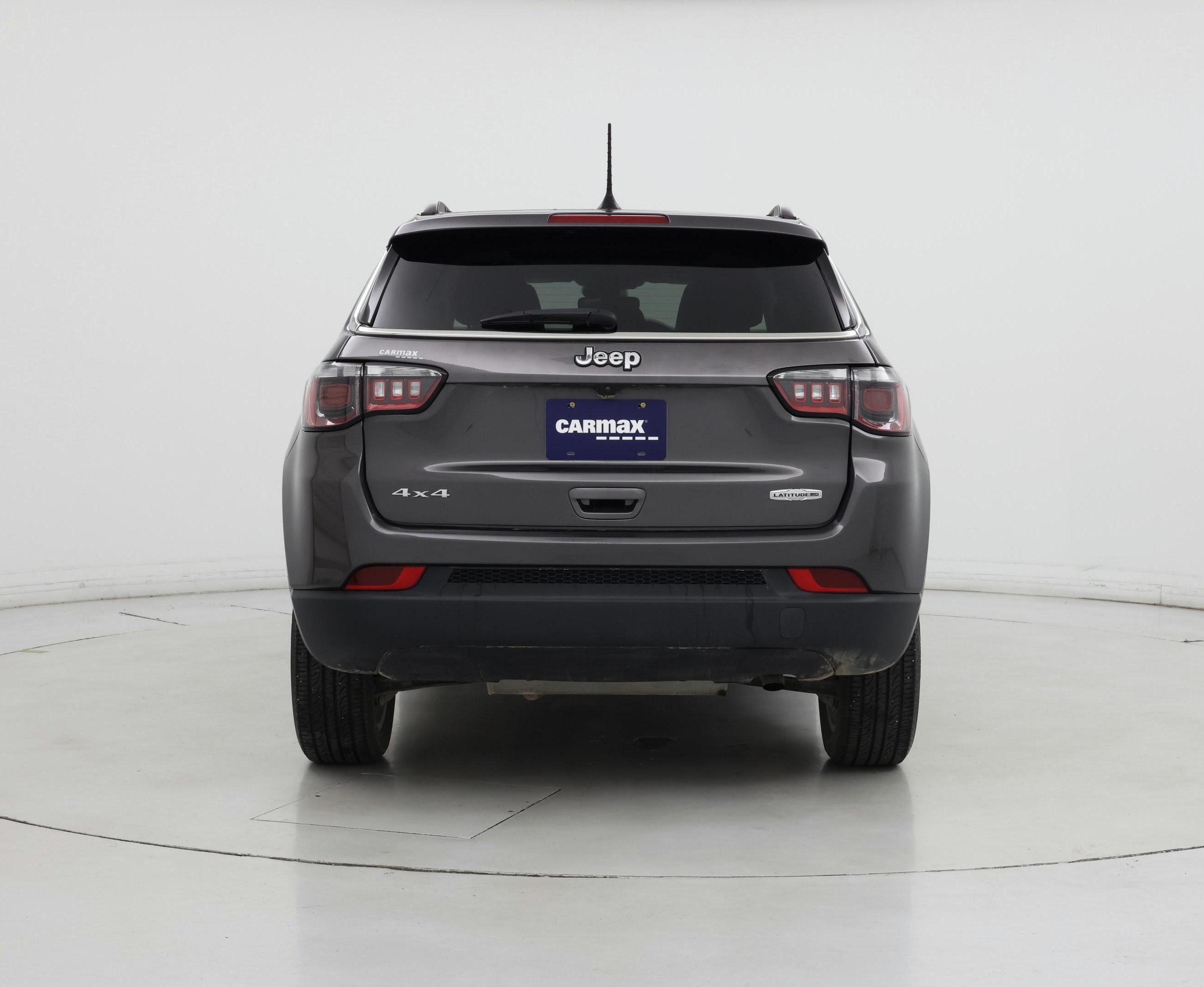 Thumbnail: 2022 Jeep Compass - 6