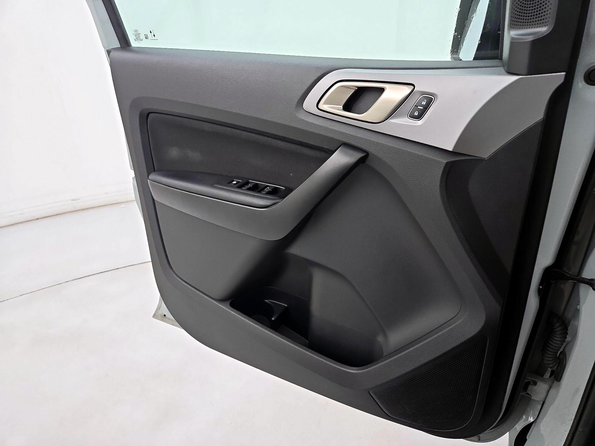 Thumbnail: 2023 Ford Ranger - 12