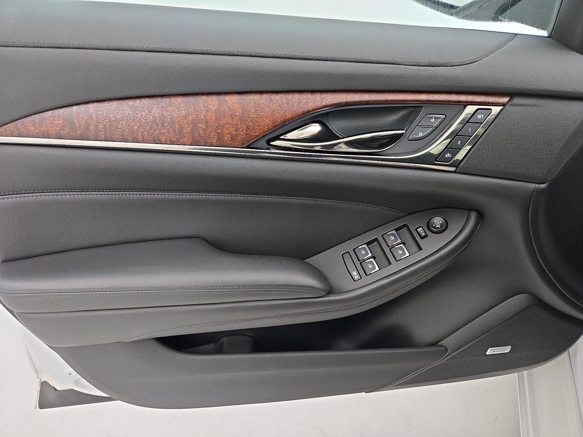 Thumbnail: 2019 Cadillac CTS - 12