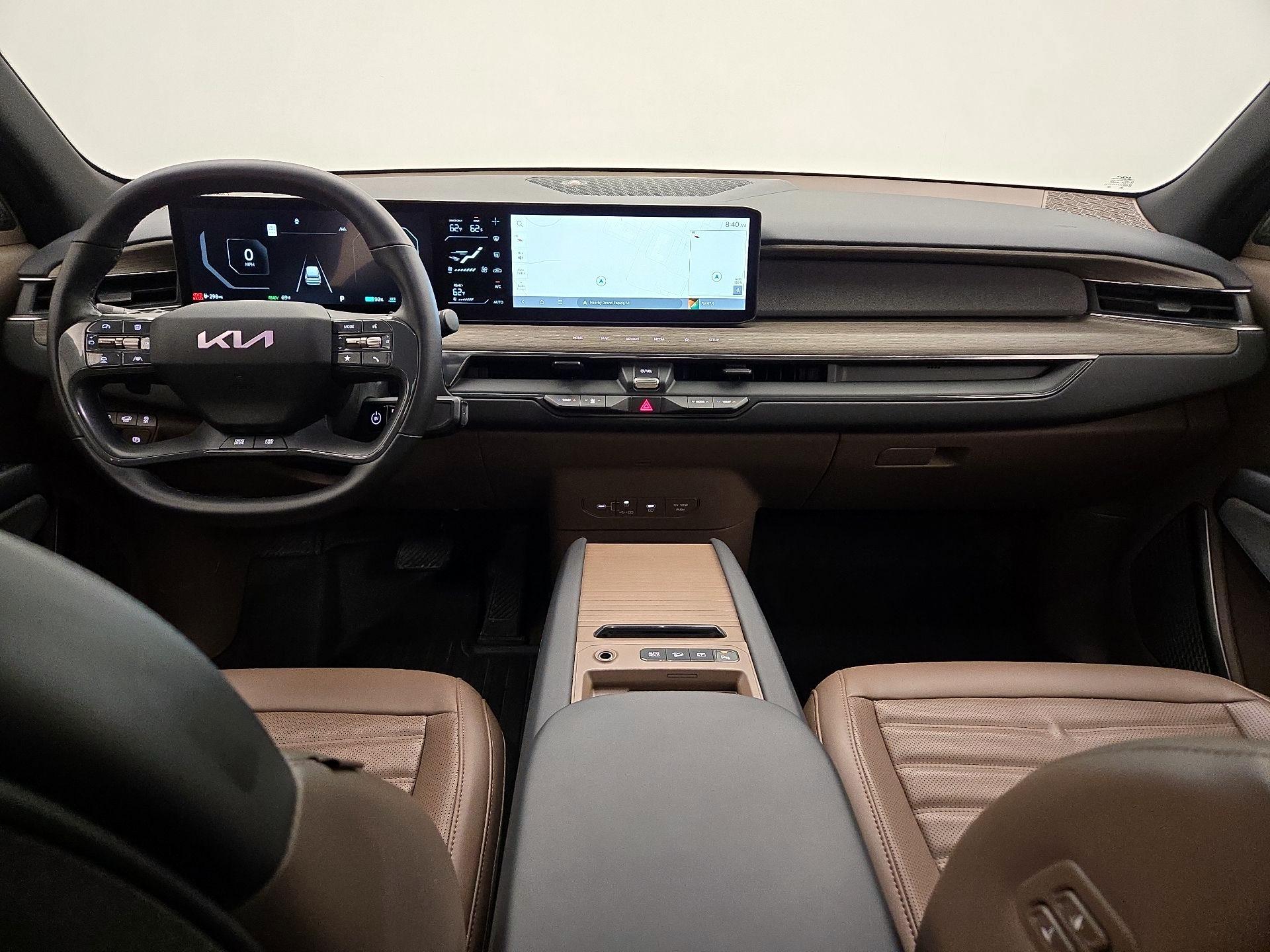 Thumbnail: 2024 Kia EV9 - 9