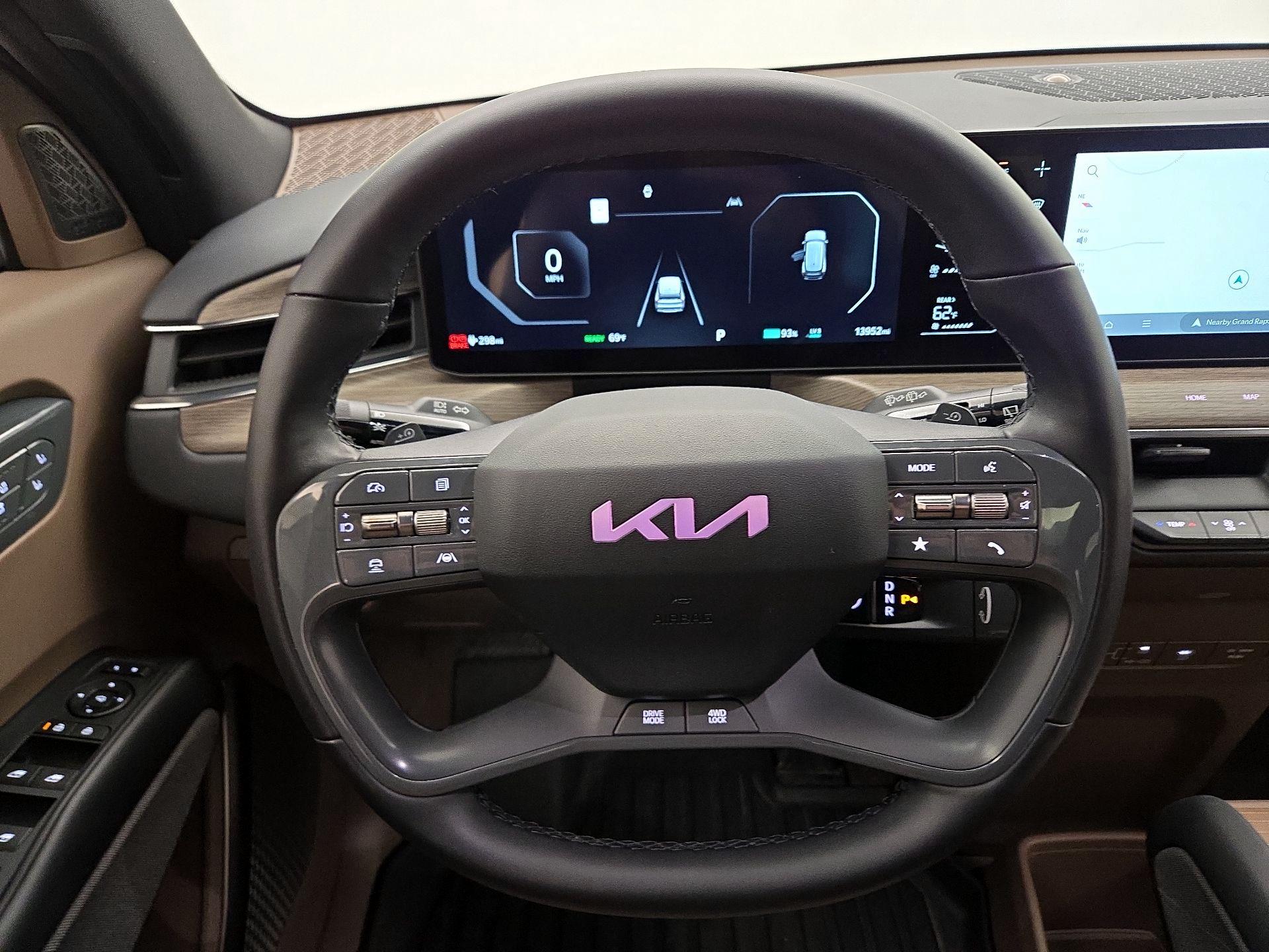 Thumbnail: 2024 Kia EV9 - 10