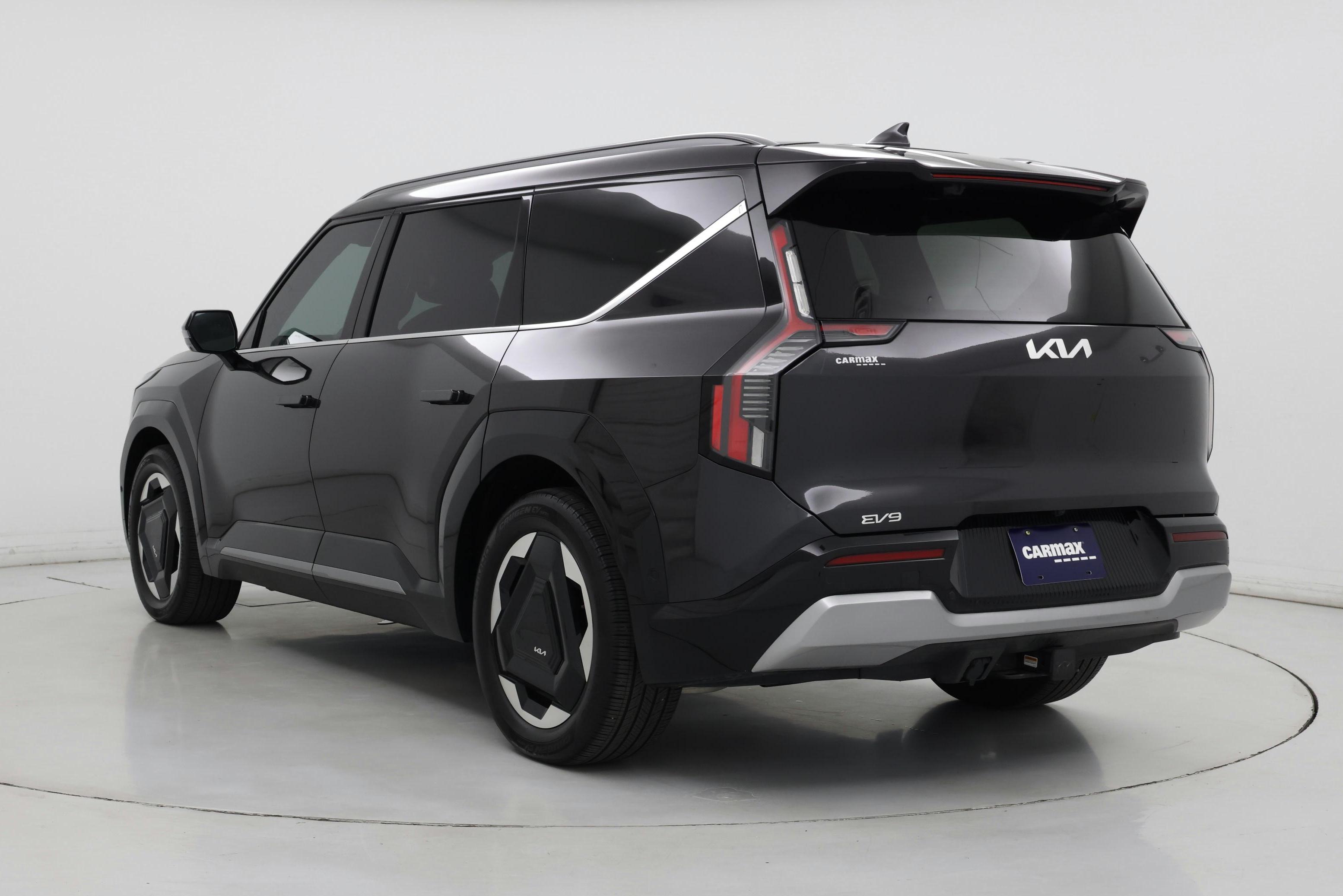 Thumbnail: 2024 Kia EV9 - 2