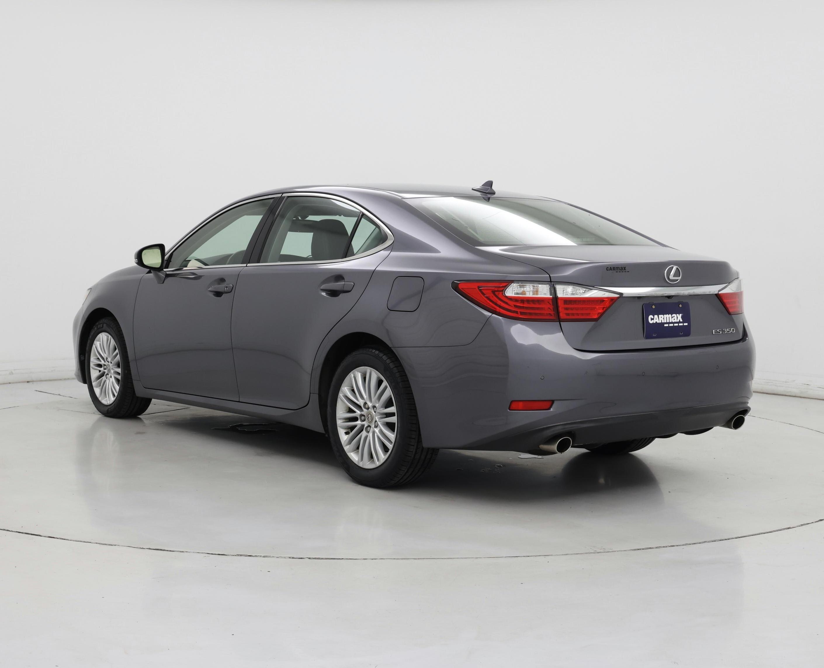 Thumbnail: 2013 Lexus ES - 2