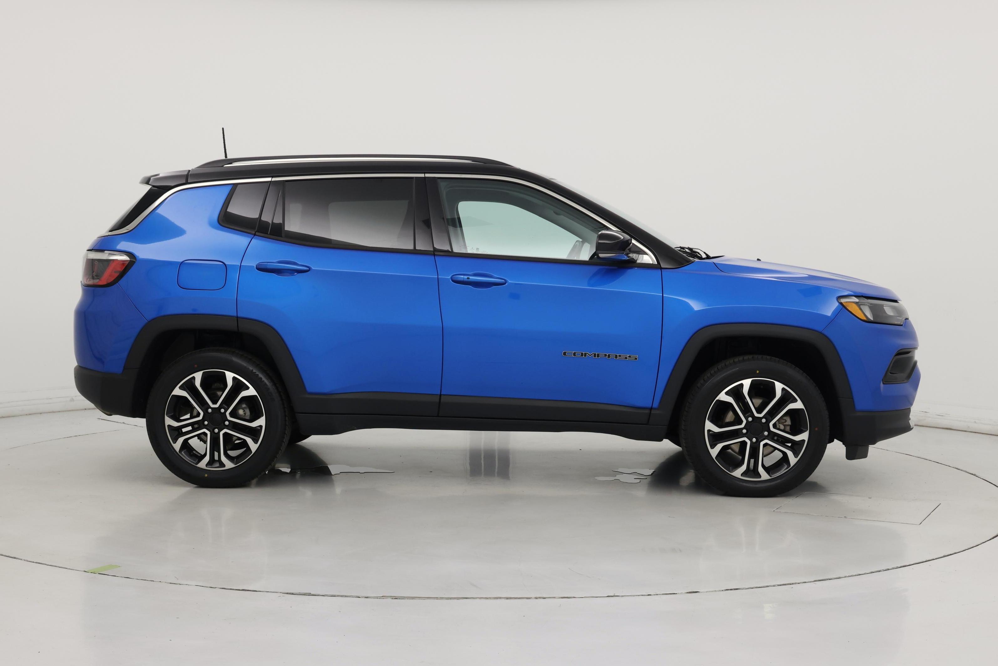 Thumbnail: 2022 Jeep Compass - 7