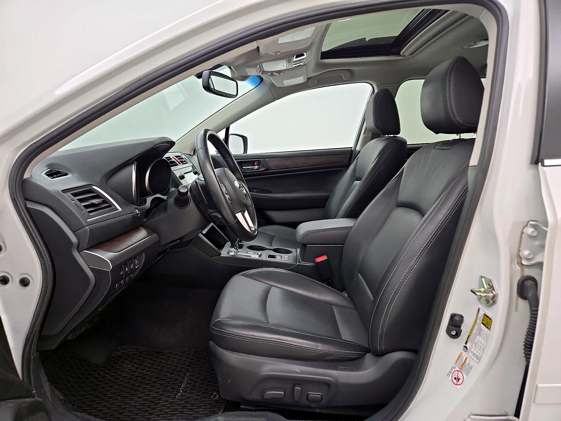 Thumbnail: 2015 Subaru Outback - 11